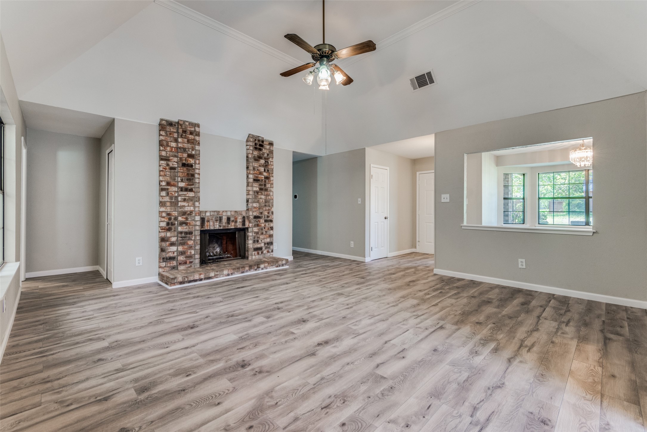 1029 Twin Falls Drive
