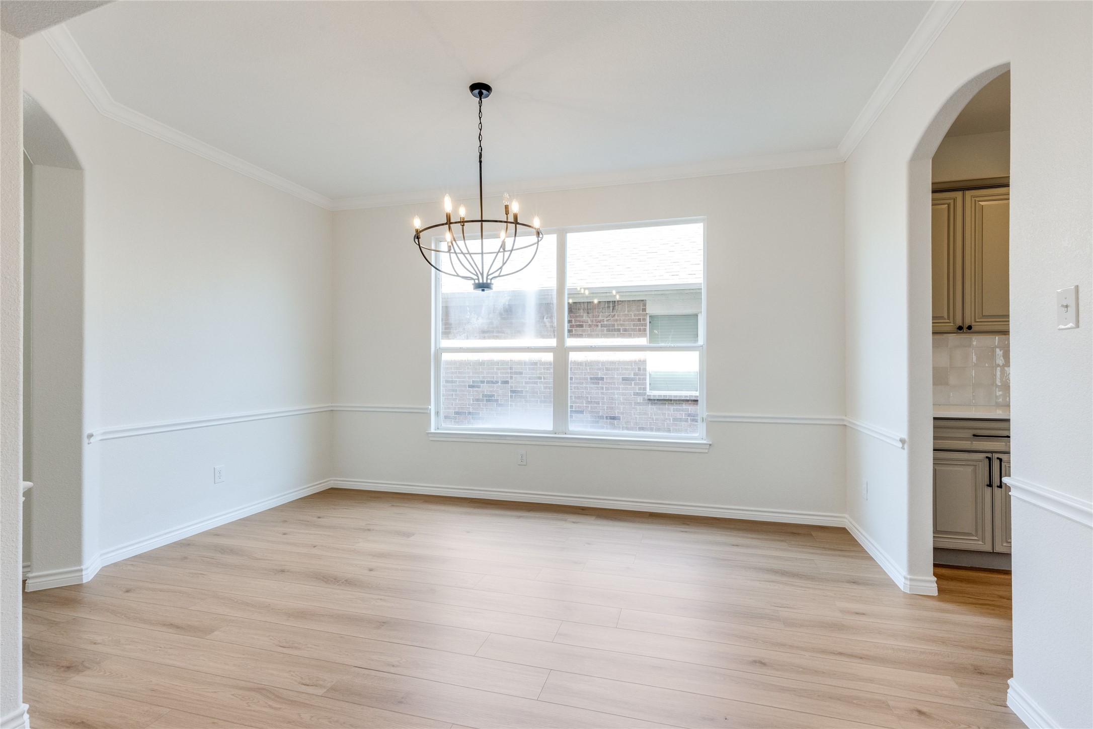 2324 Clairborne Drive