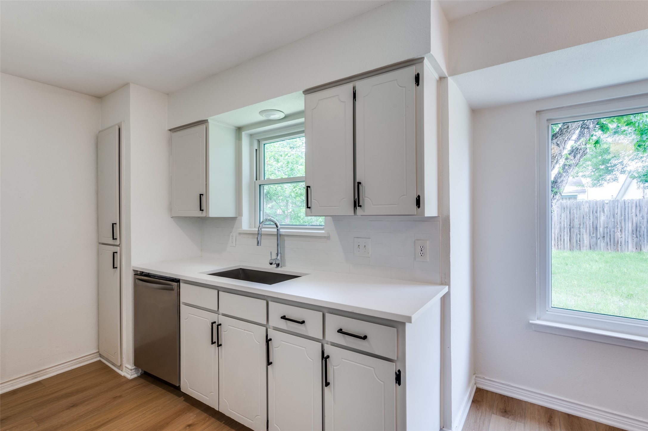 6305 Sunnybrook Drive