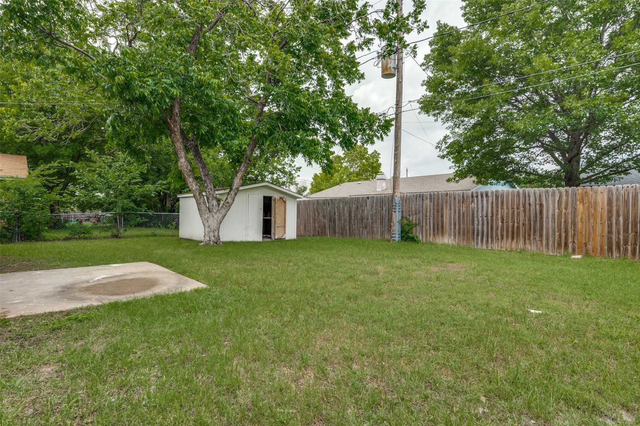 6305 Sunnybrook Drive