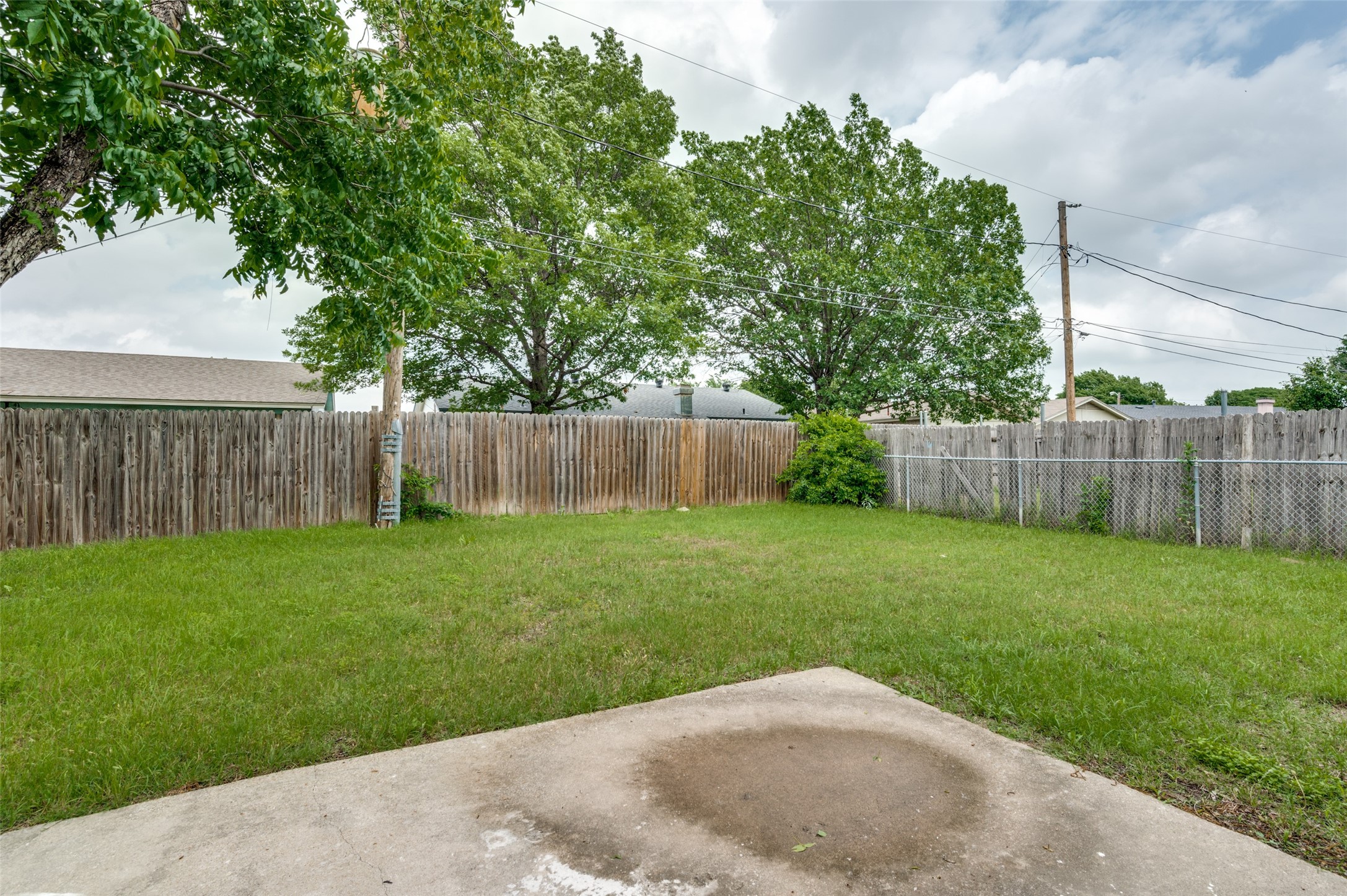 6305 Sunnybrook Drive