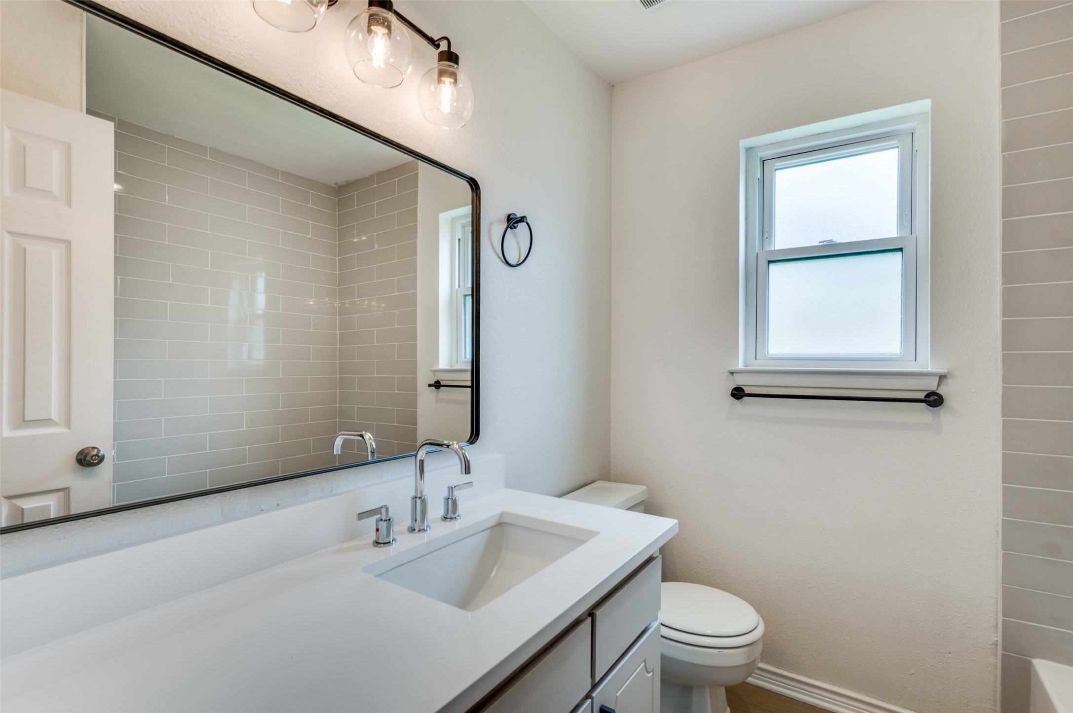 6305 Sunnybrook Drive