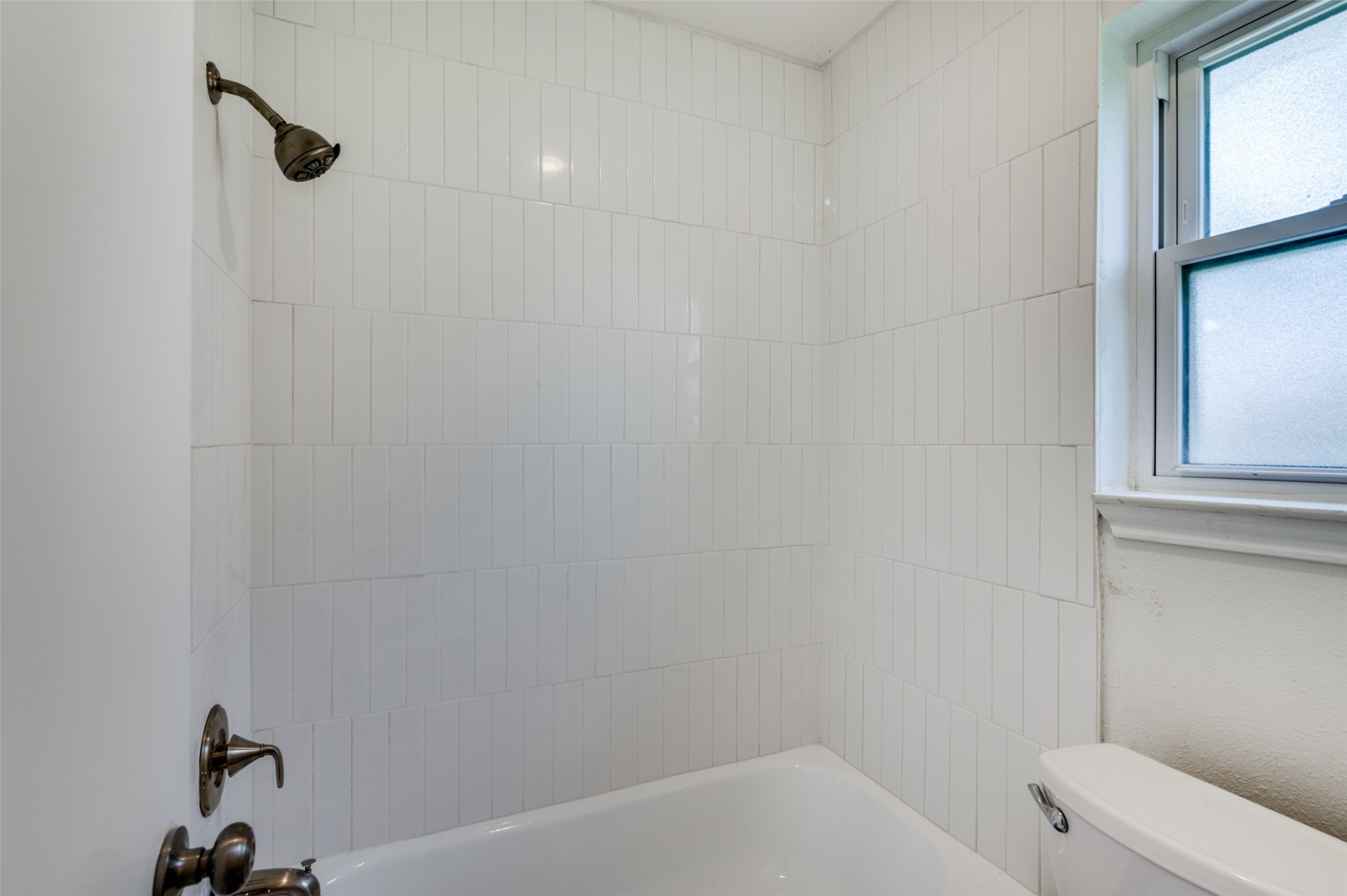 6305 Sunnybrook Drive