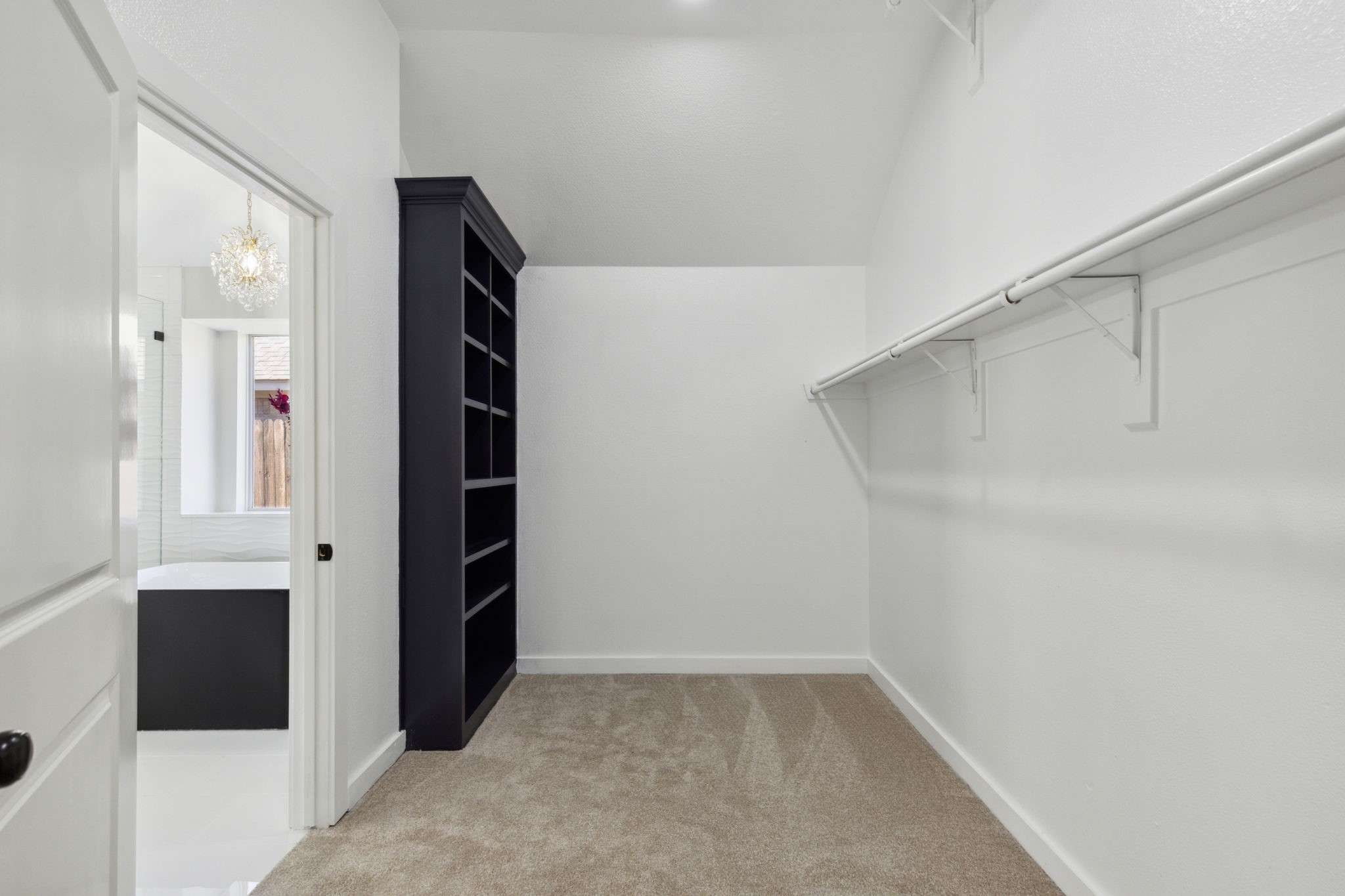 4513 Pine Grove Lane