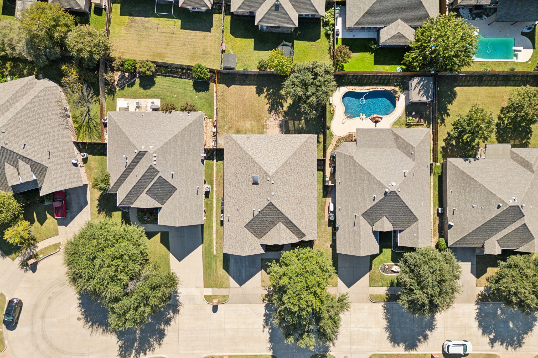 4513 Pine Grove Lane