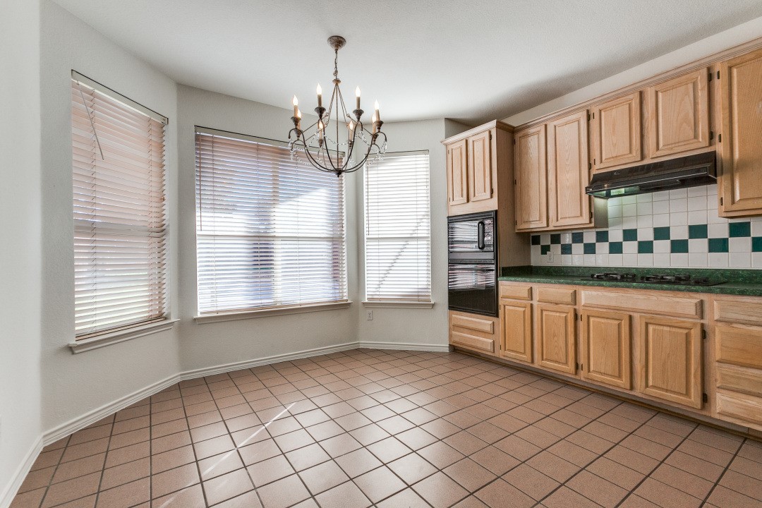 11906 Oak Highlands Drive