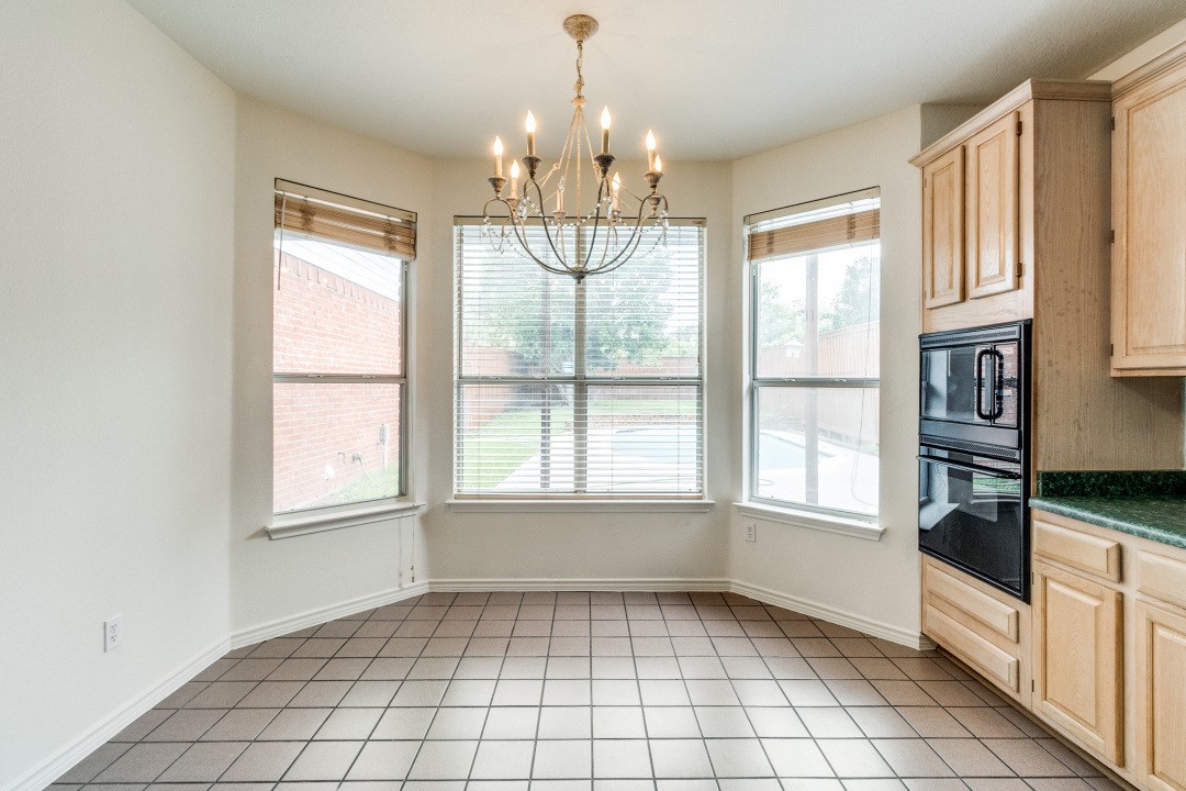 11906 Oak Highlands Drive