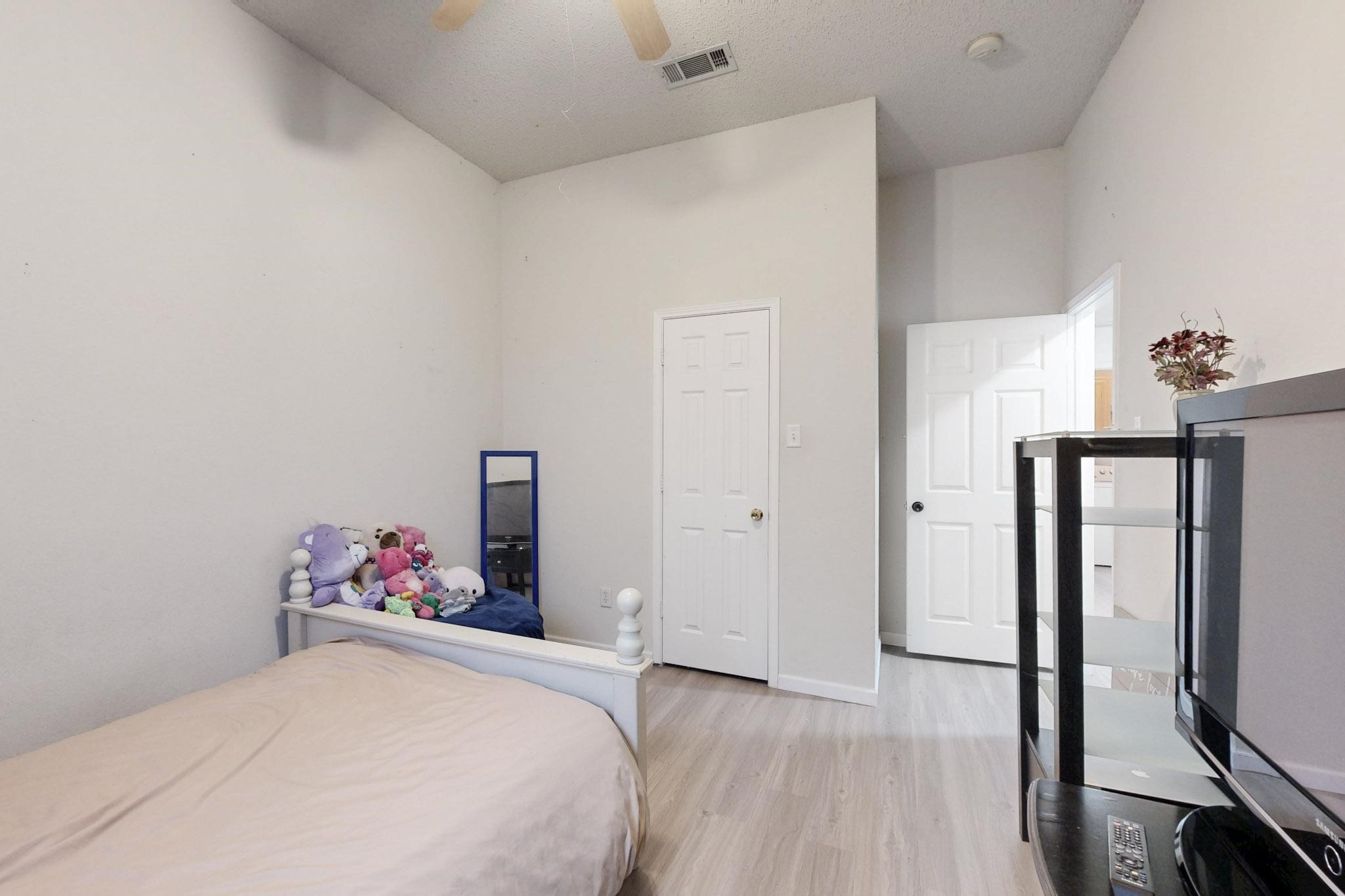 6907 Raven Meadow Drive