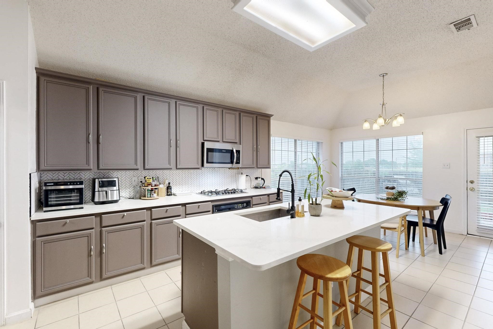 6907 Raven Meadow Drive