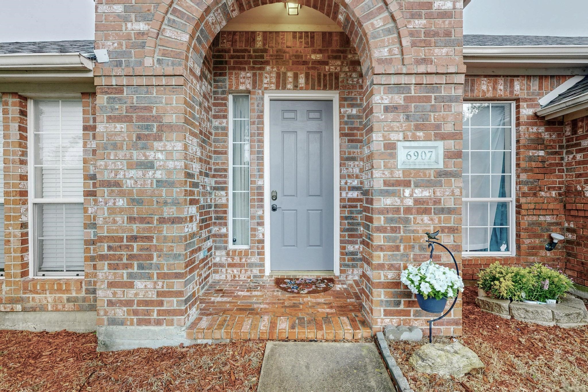 6907 Raven Meadow Drive