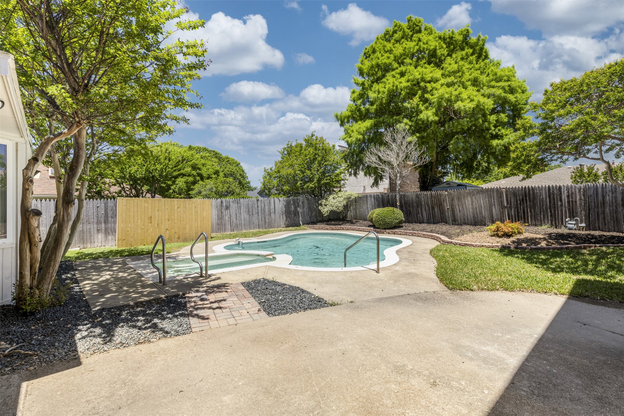 2626 Club Meadow Drive