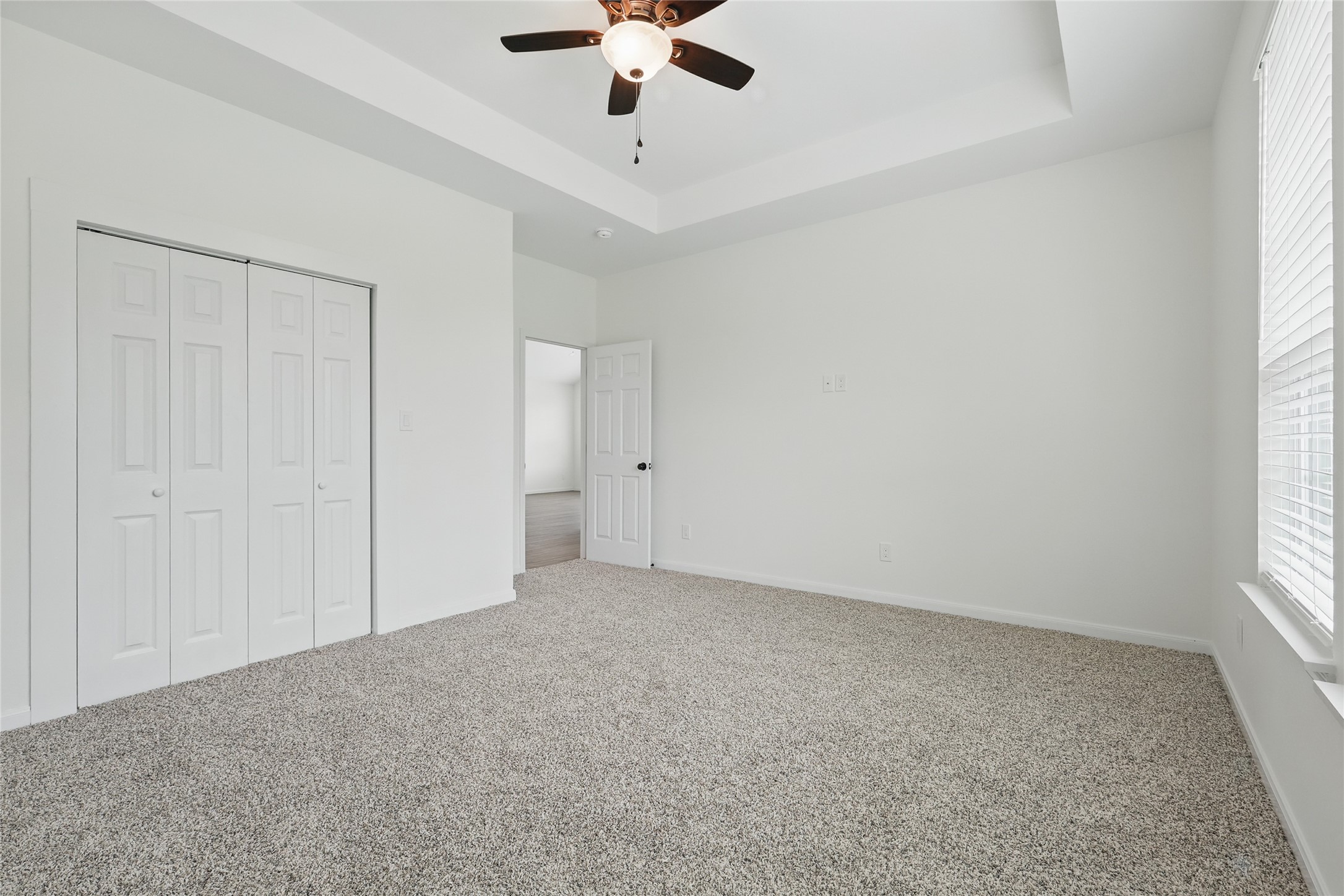 713 Hillburn