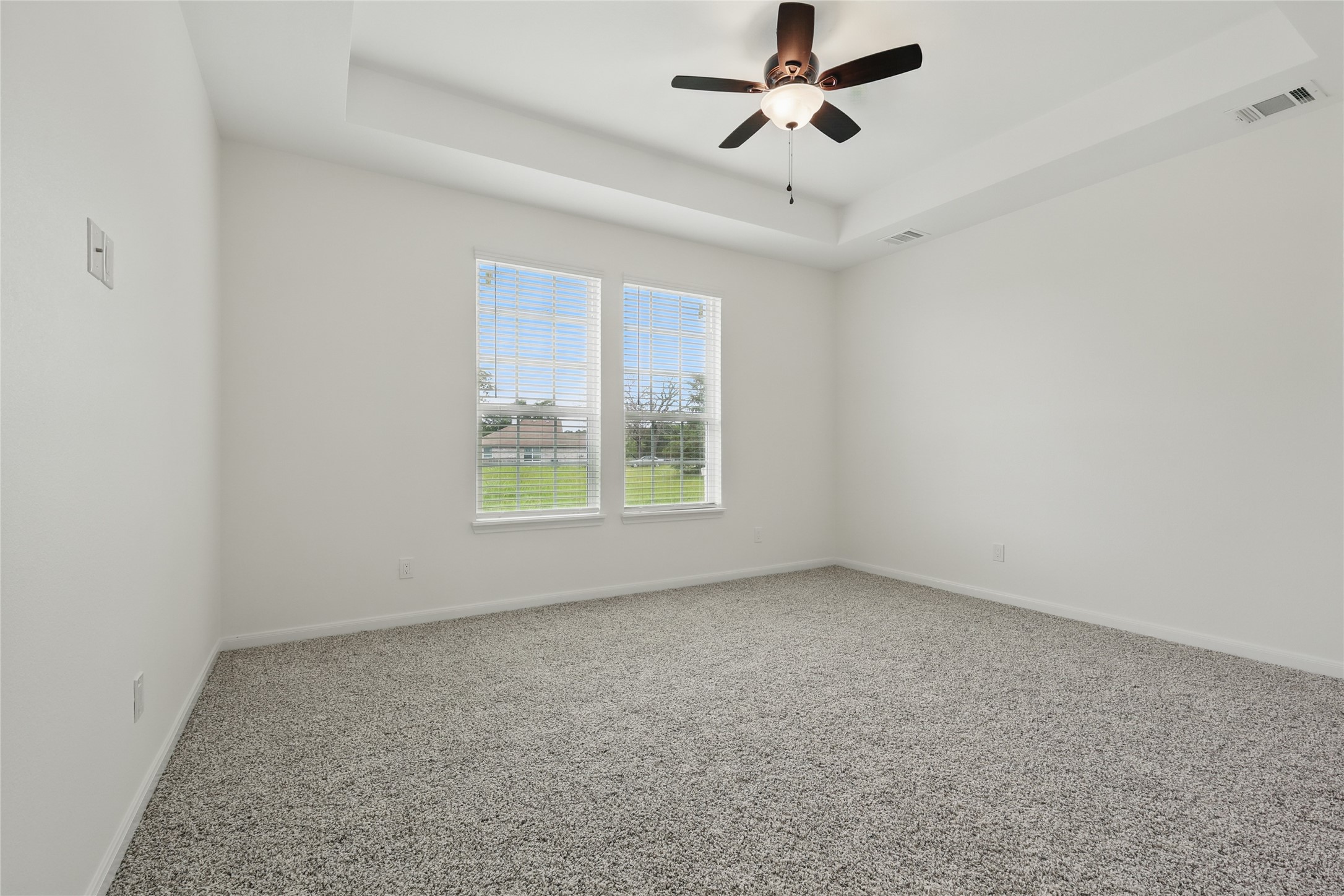 713 Hillburn