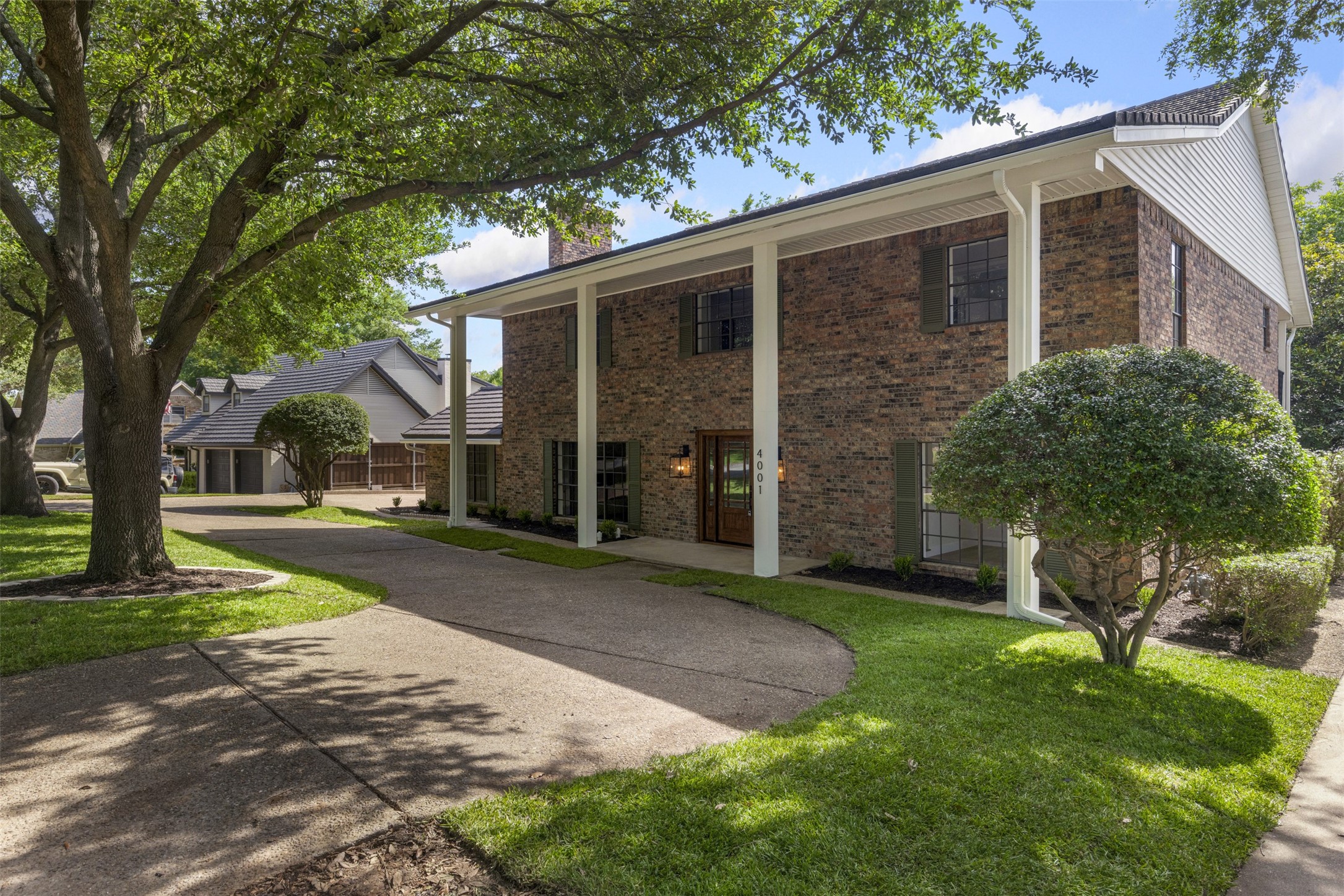 4001 Diamond Loch E