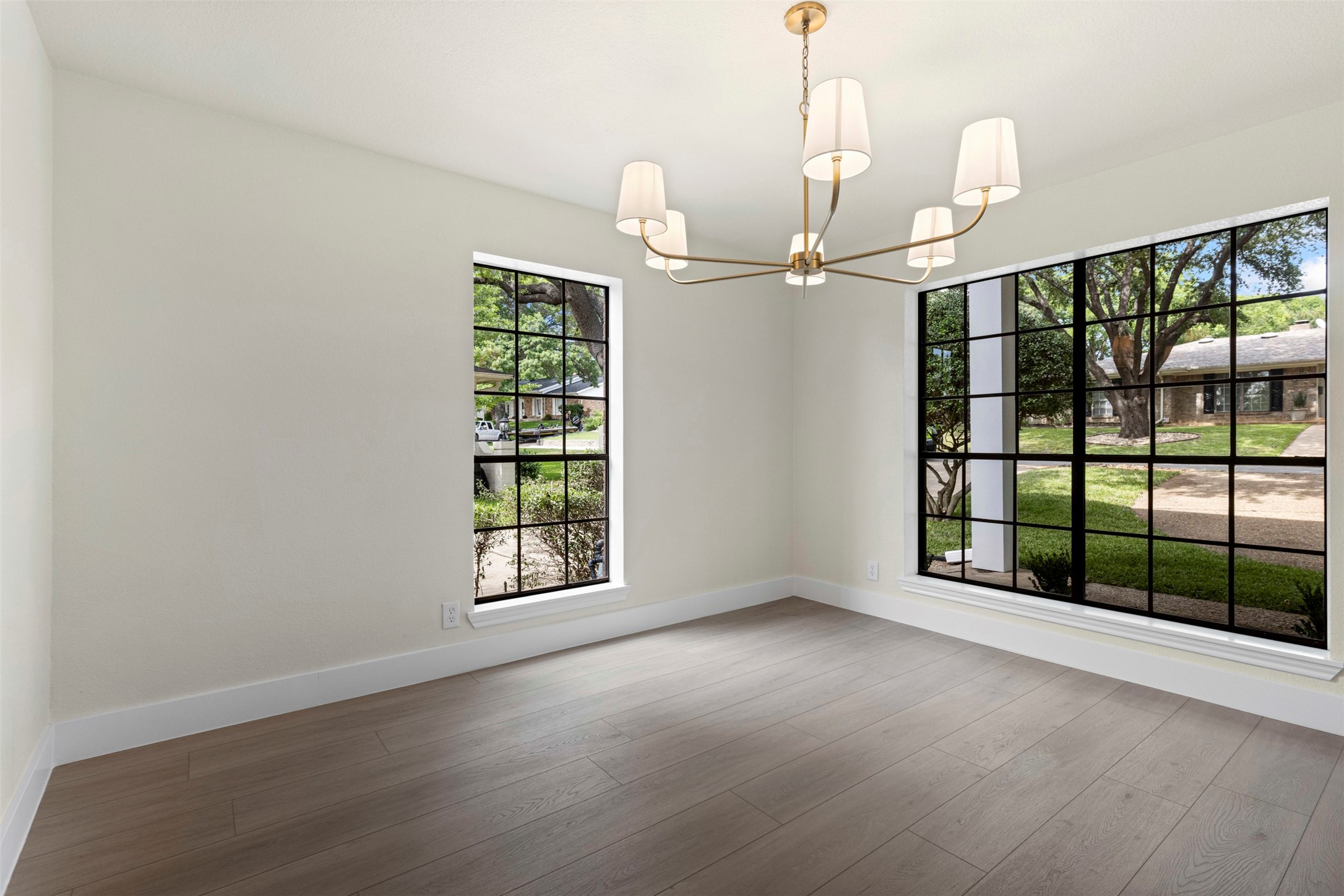 4001 Diamond Loch E