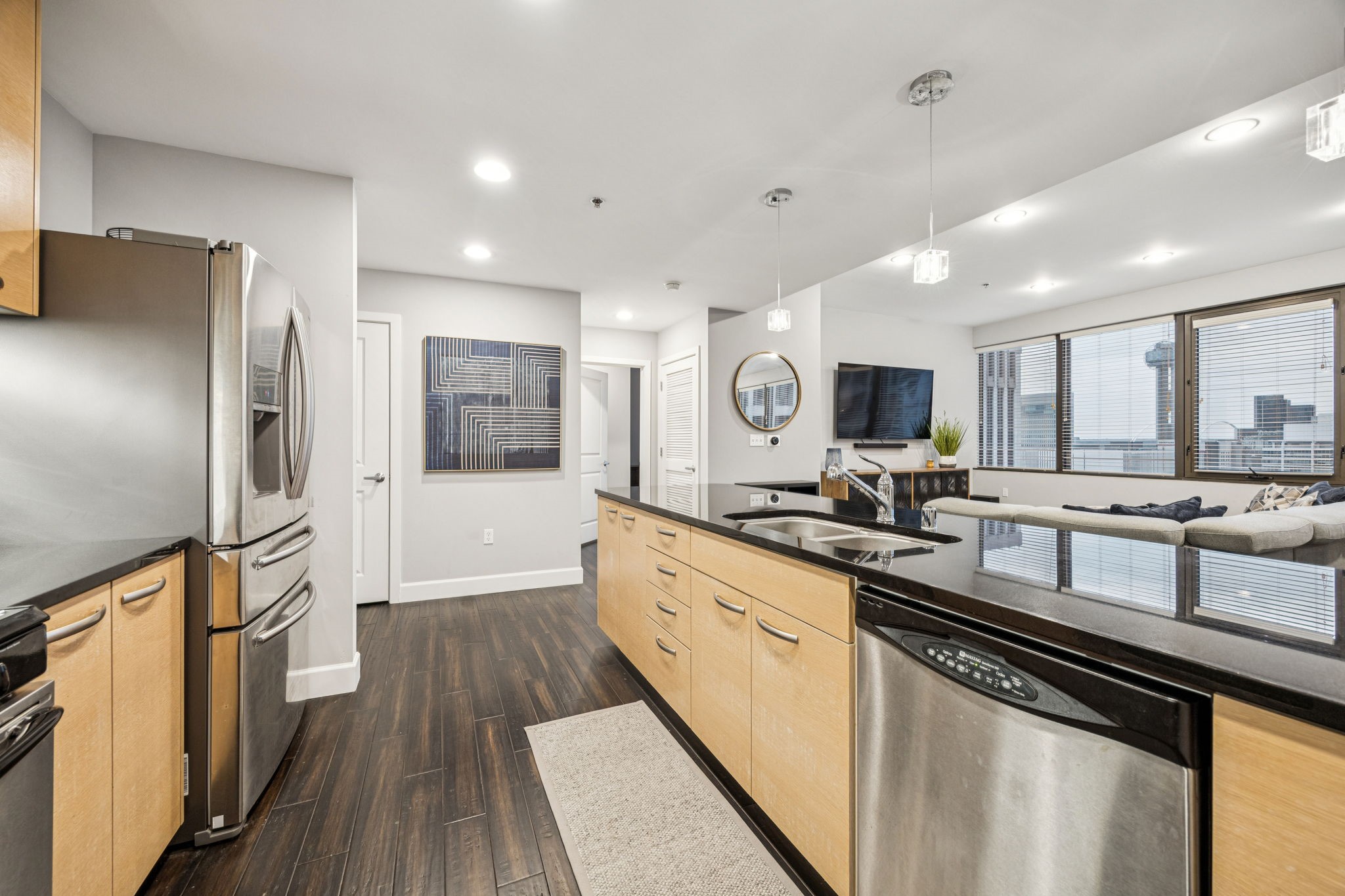 1200 Main Street 1106