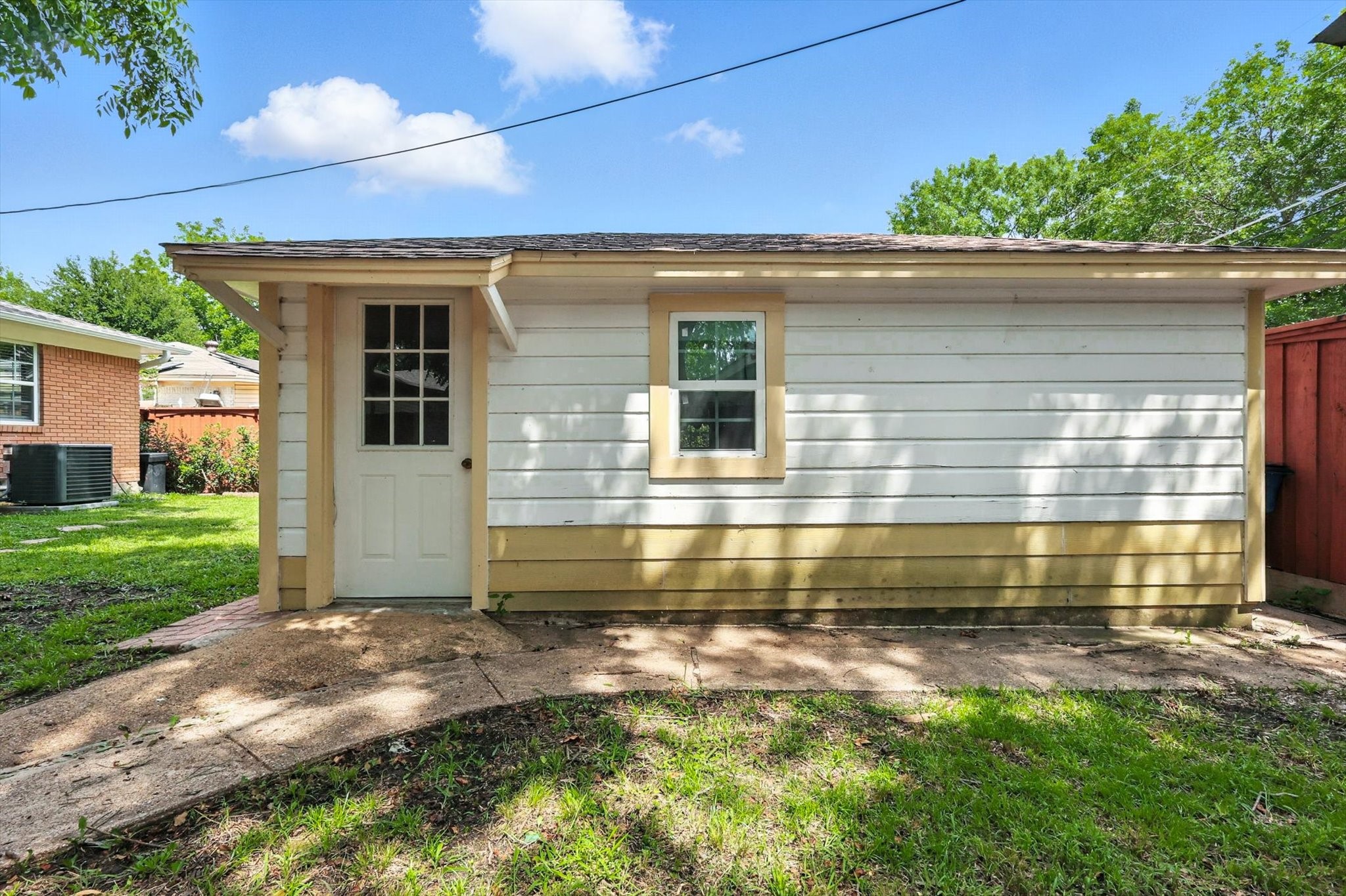 8620 Triton Lane