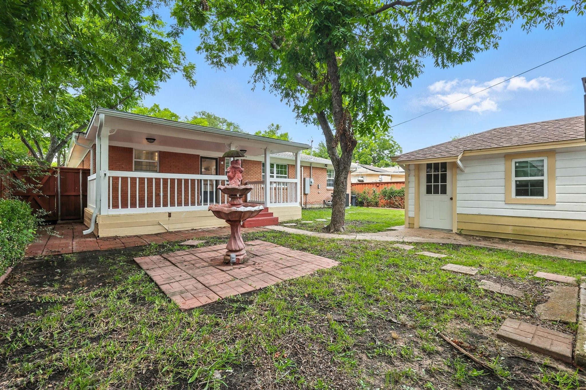 8620 Triton Lane