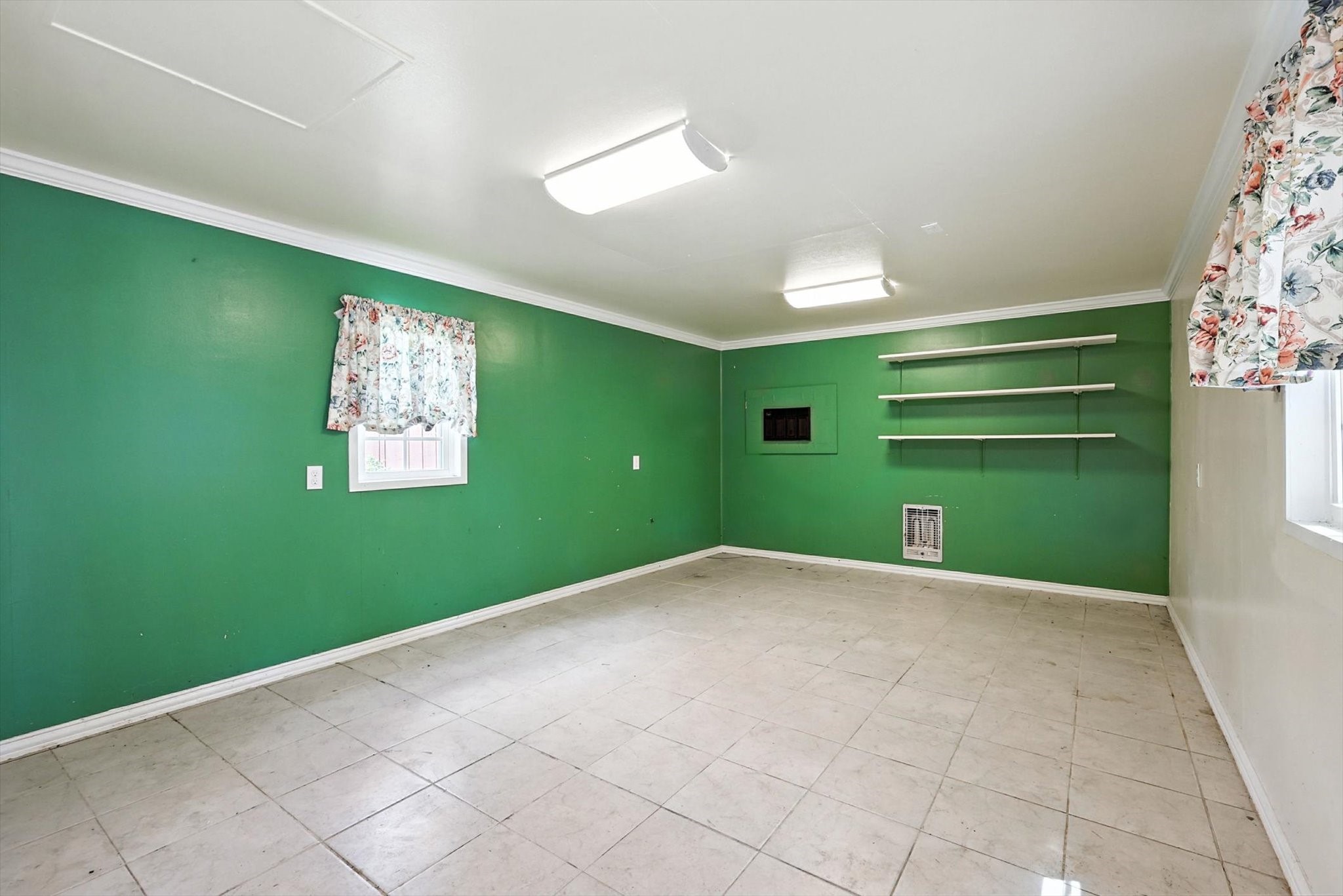 8620 Triton Lane