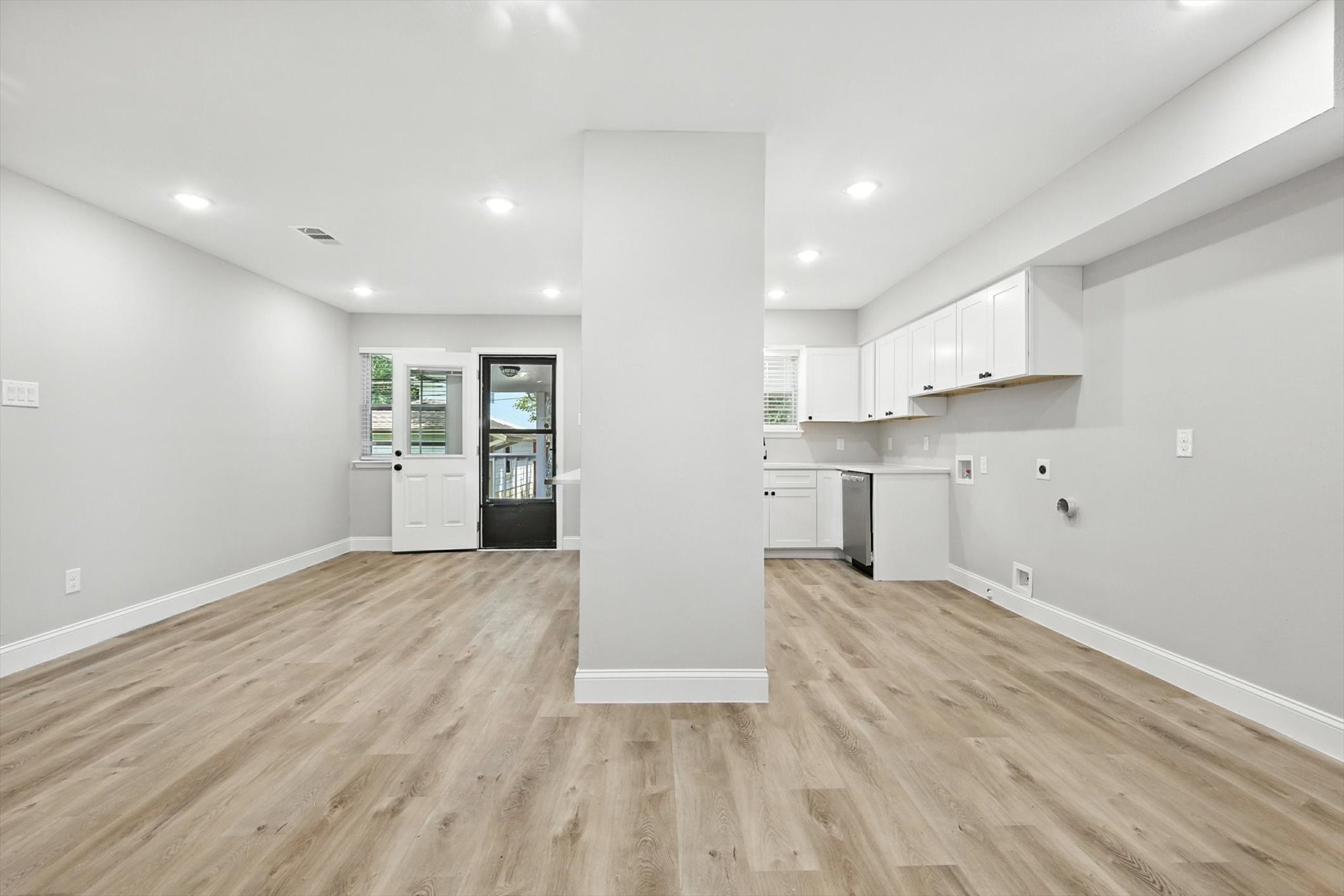 8620 Triton Lane