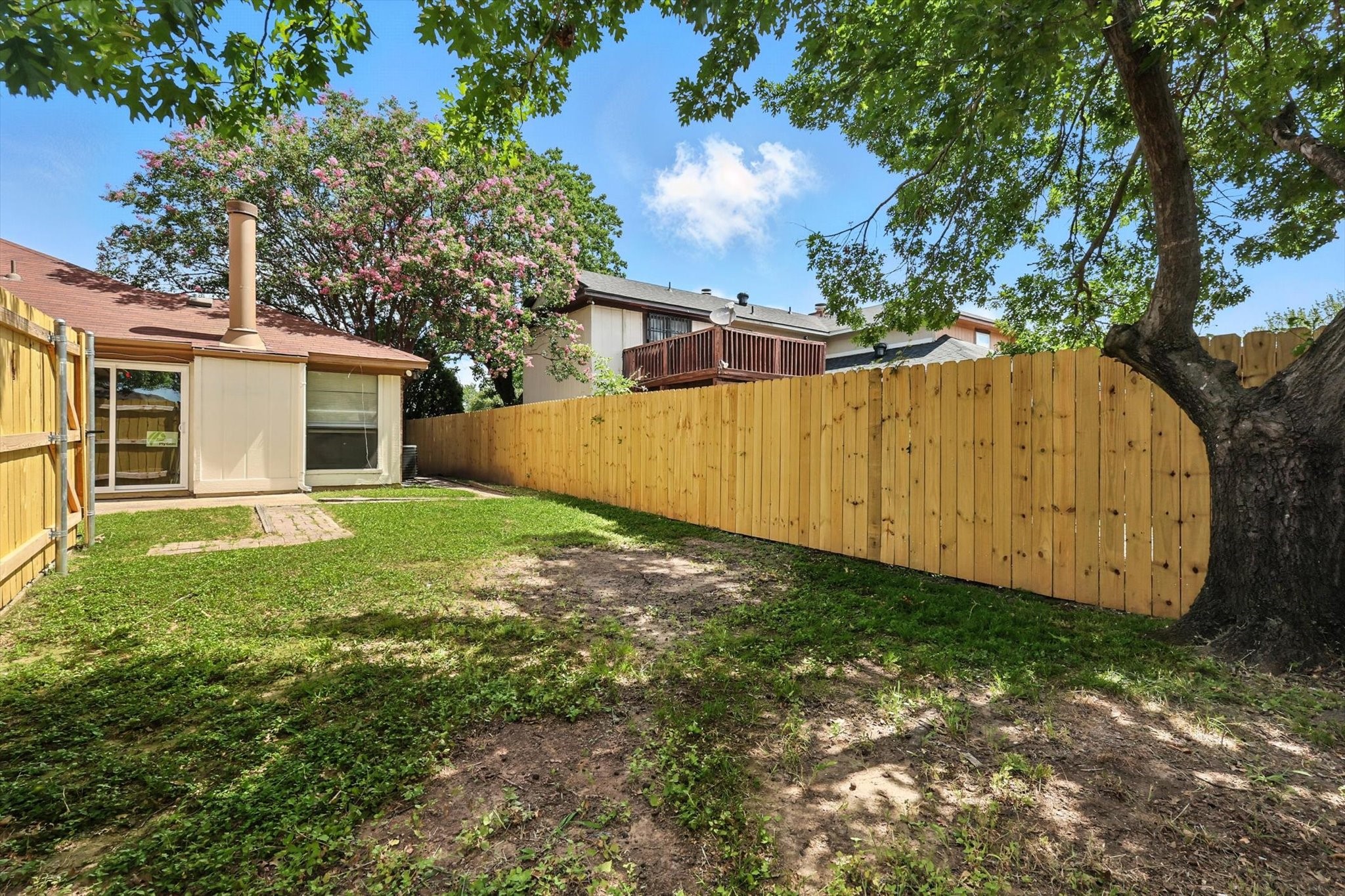 2567 Summit Lane