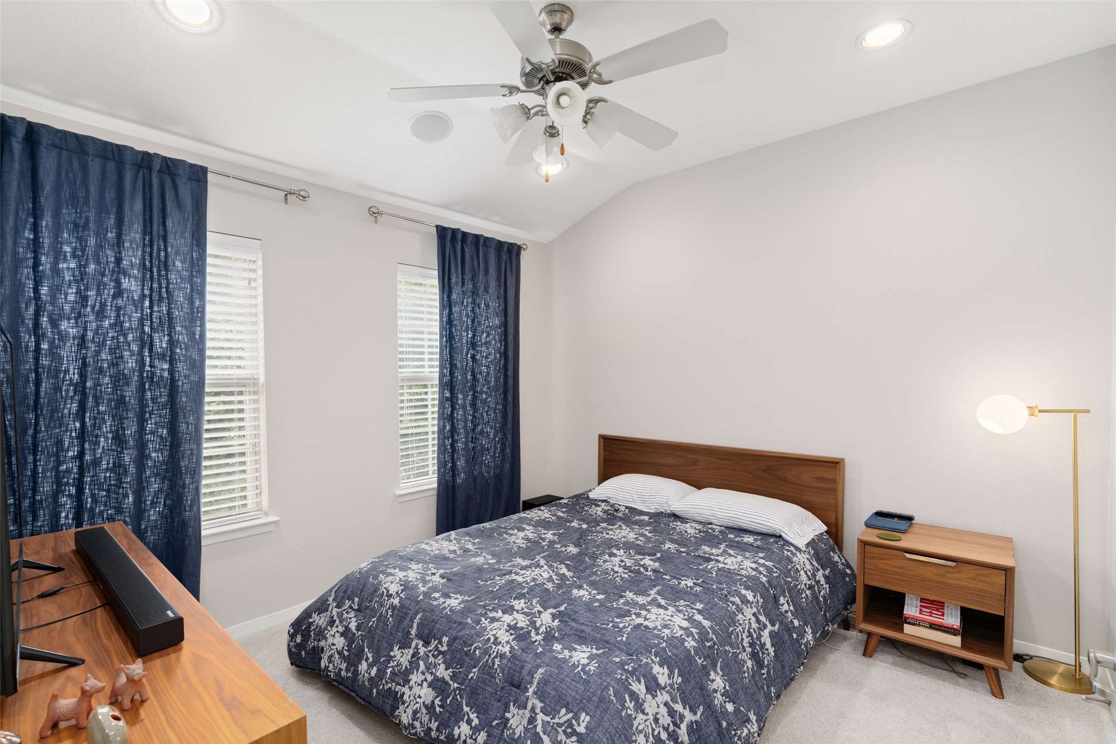 3904 Amberwood Drive