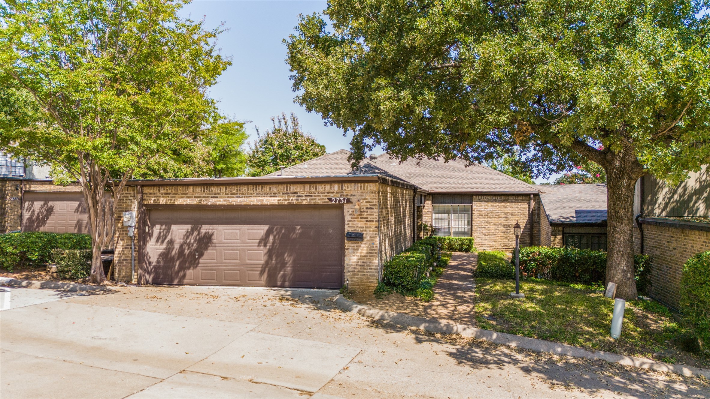 2731 Fairway Park Street