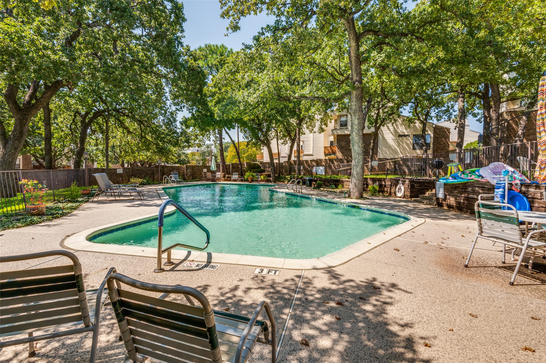 2731 Fairway Park Street