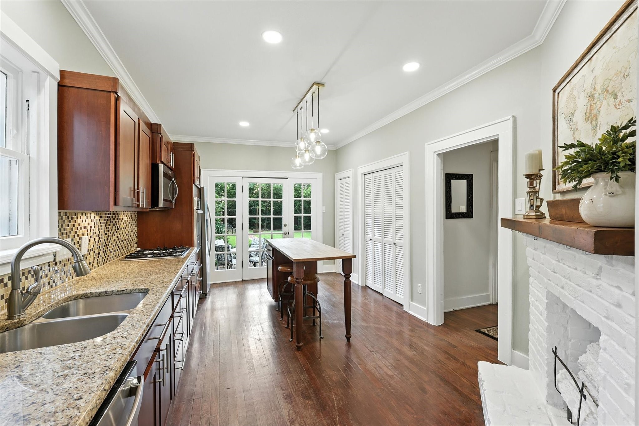5122 Maple Springs Boulevard