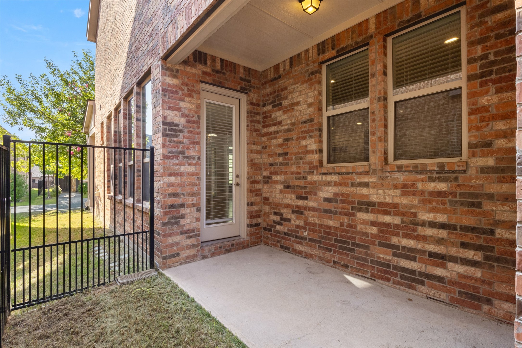 1019 Midland Drive