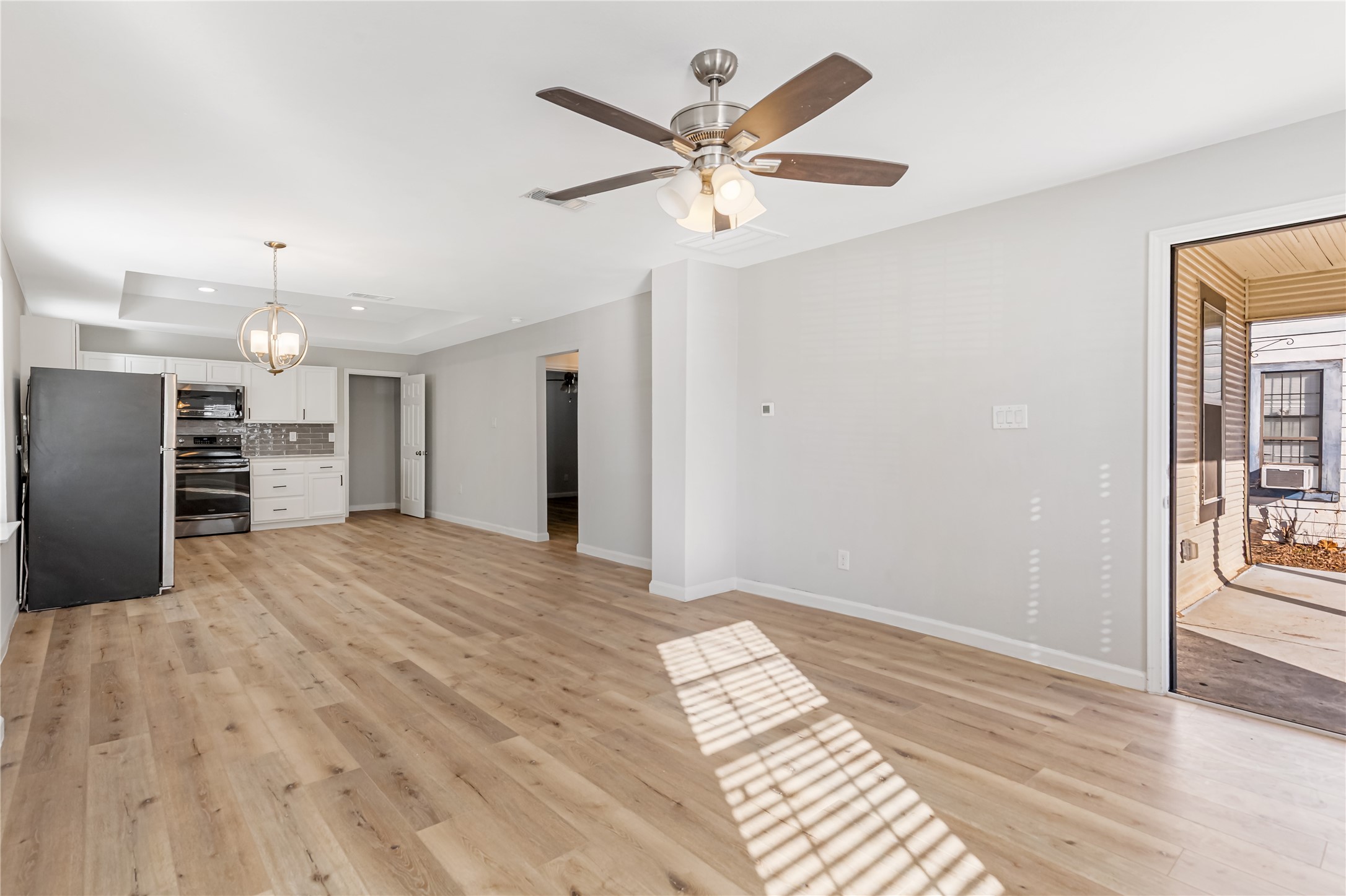 1123 W Morgan Street