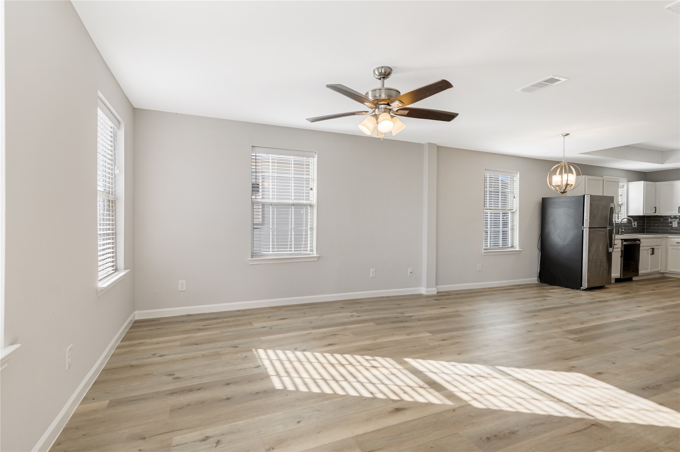 1123 W Morgan Street