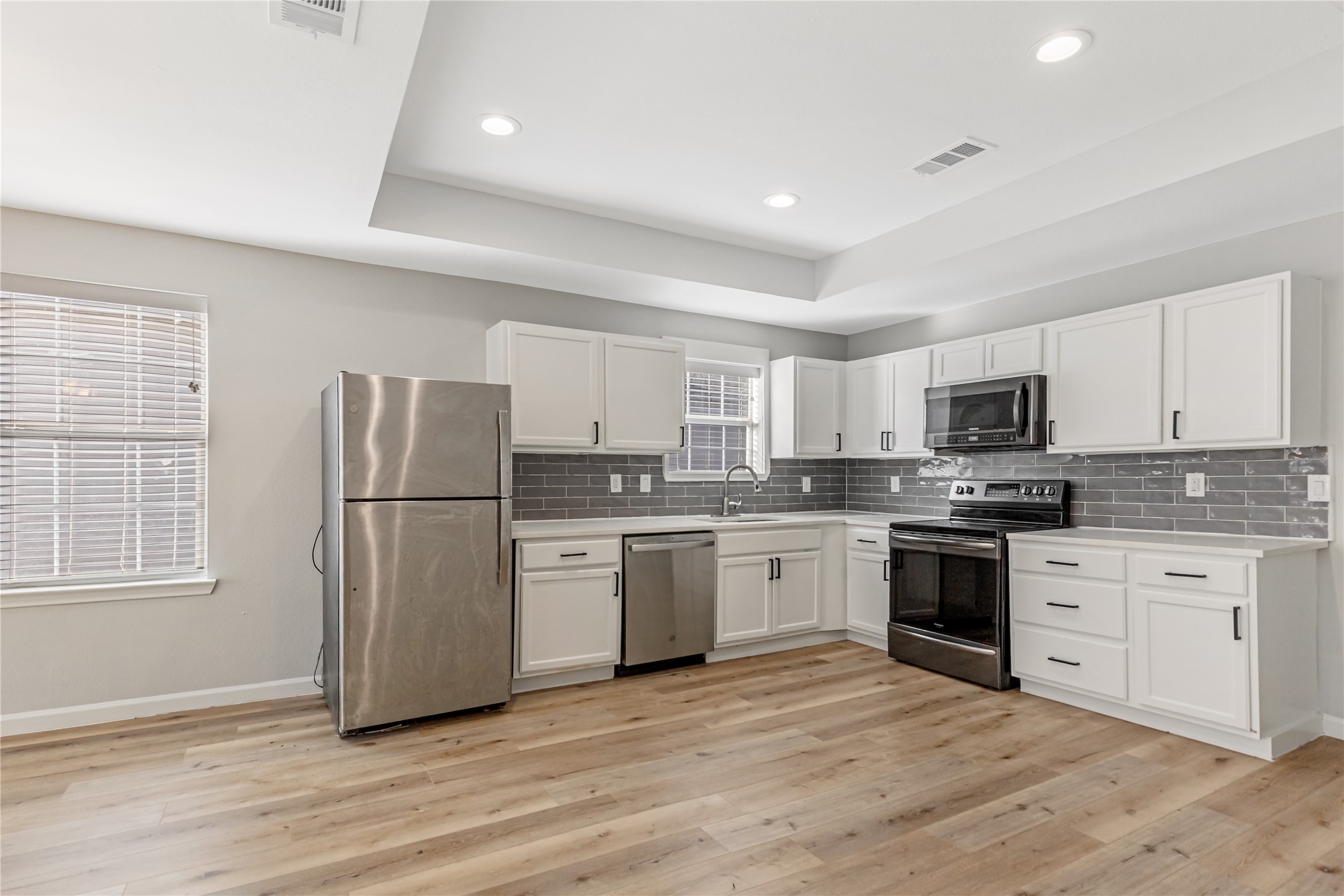 1123 W Morgan Street