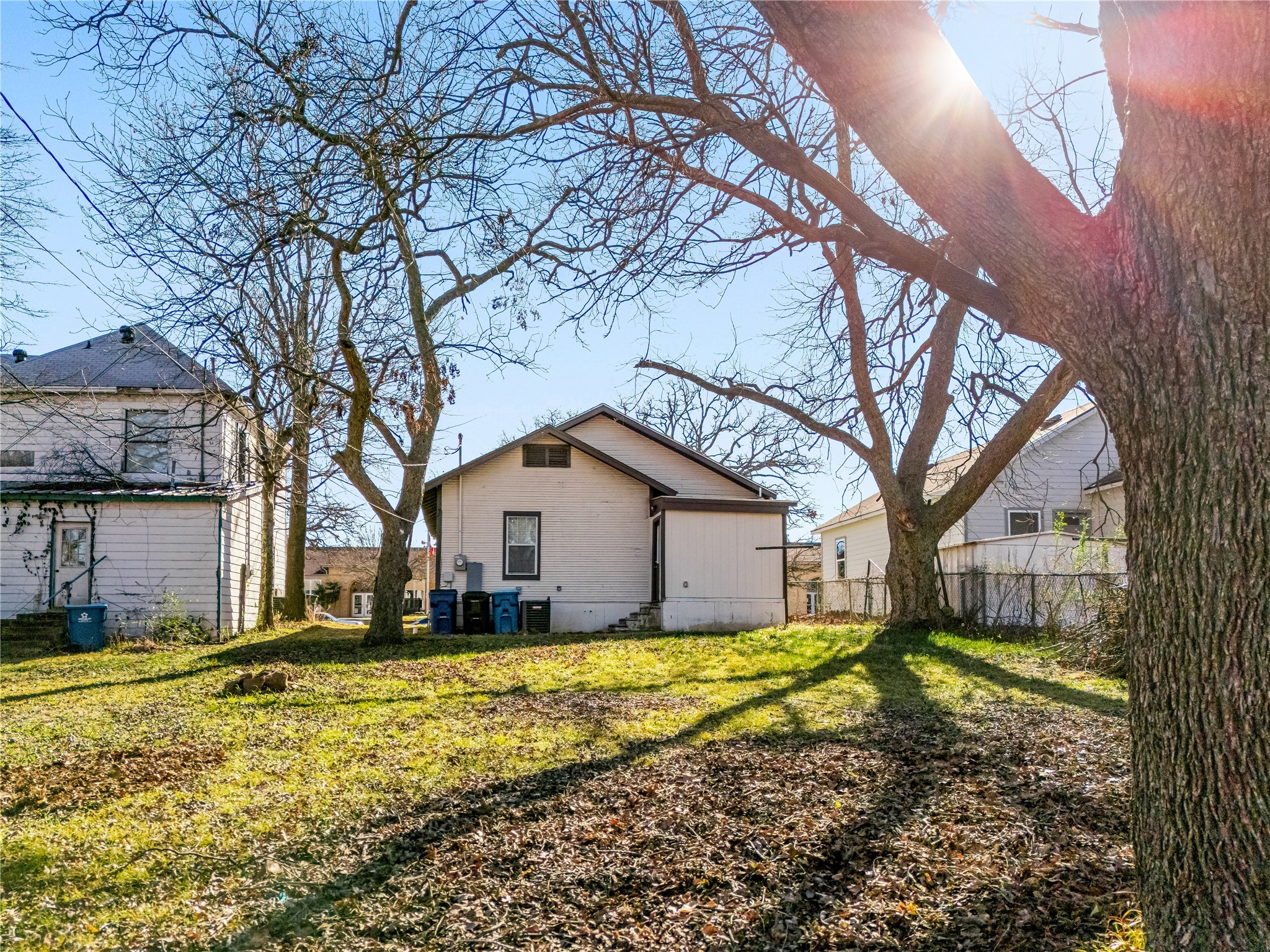 1123 W Morgan Street