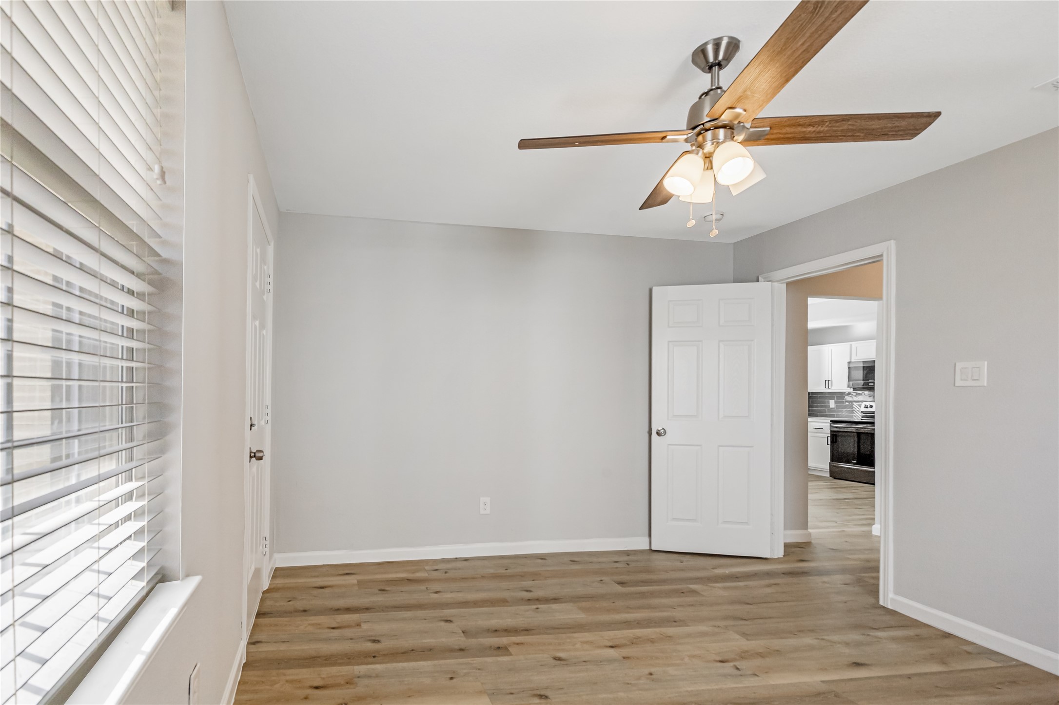 1123 W Morgan Street