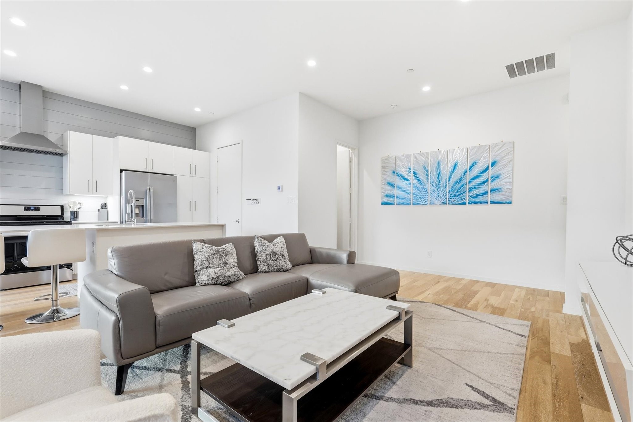 3812 San Jacinto Street 204