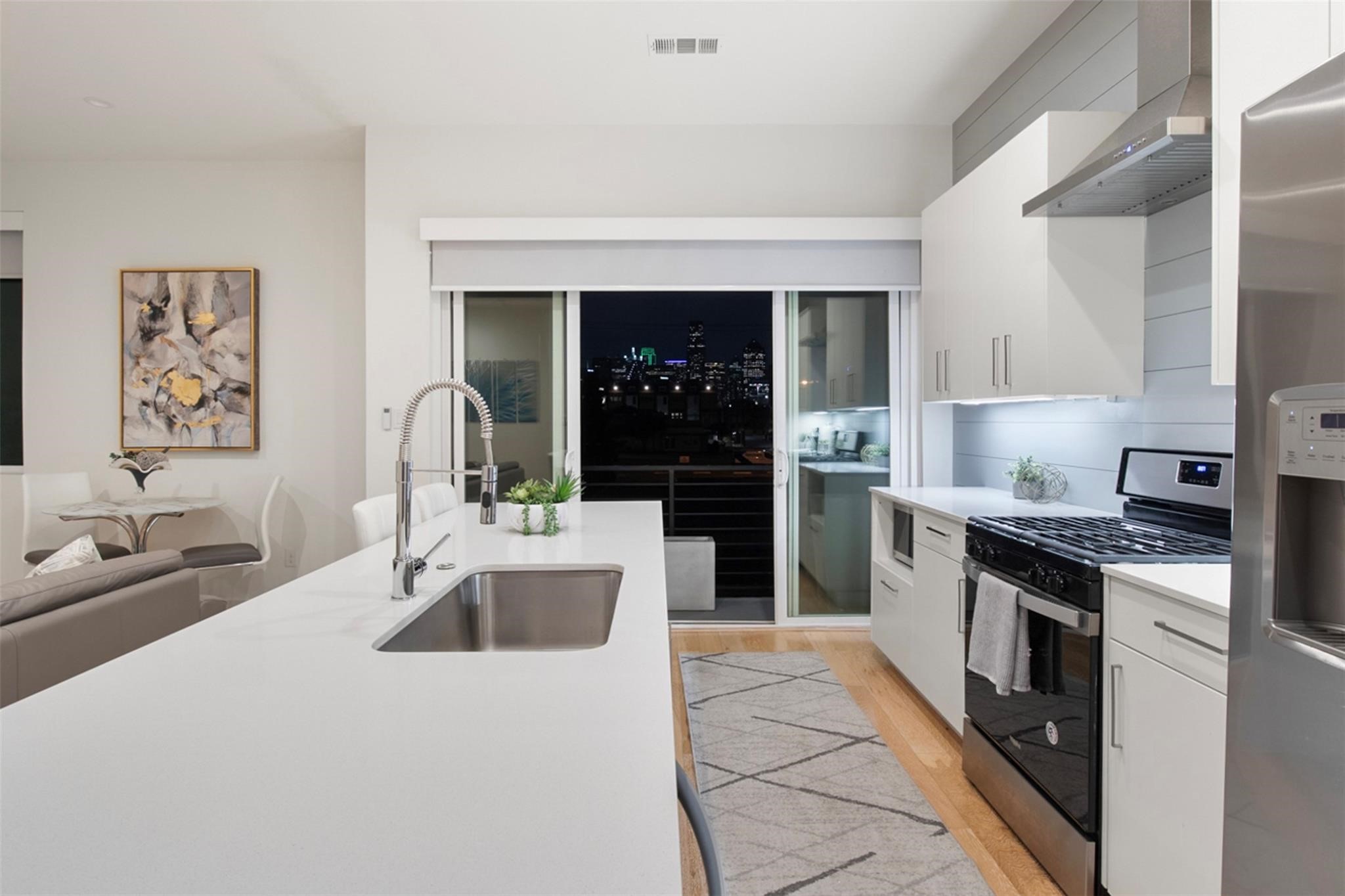 3812 San Jacinto Street 204