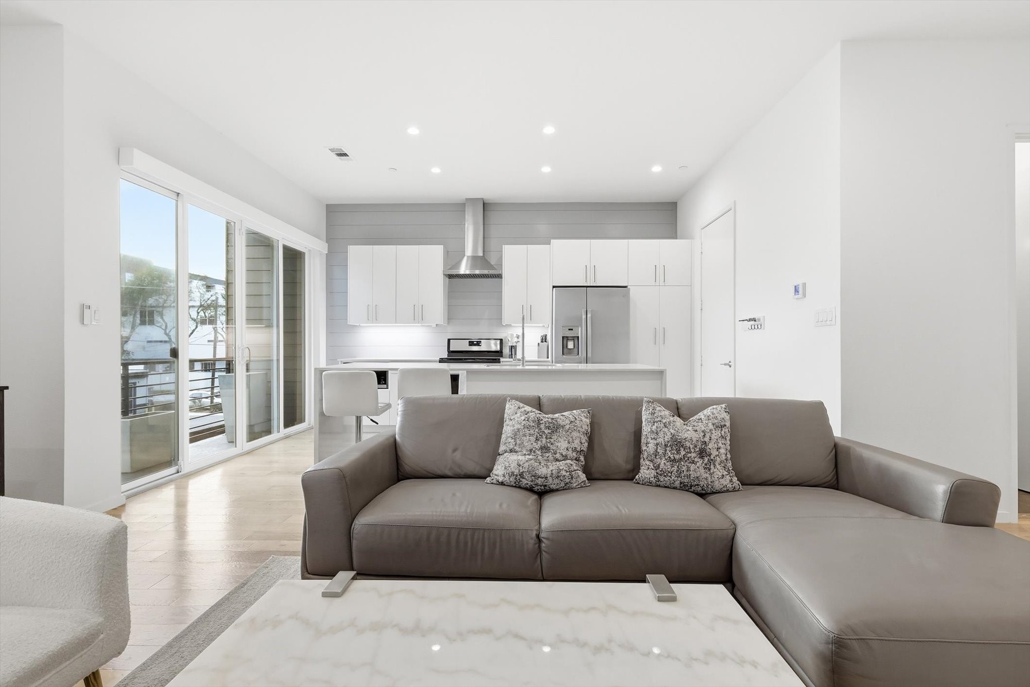 3812 San Jacinto Street 204