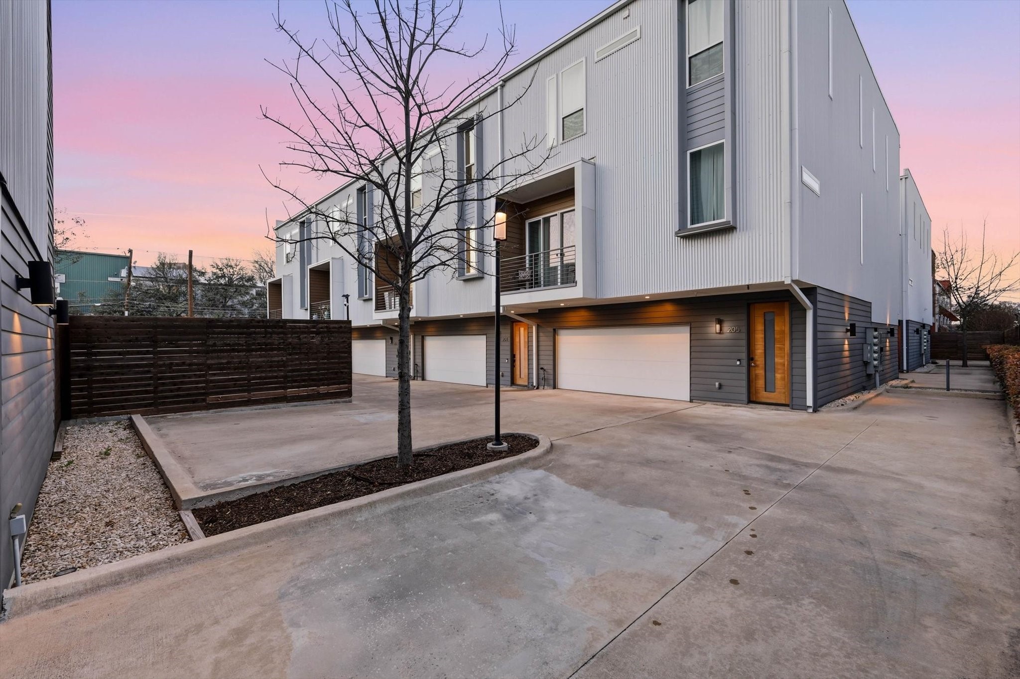 3812 San Jacinto Street 204