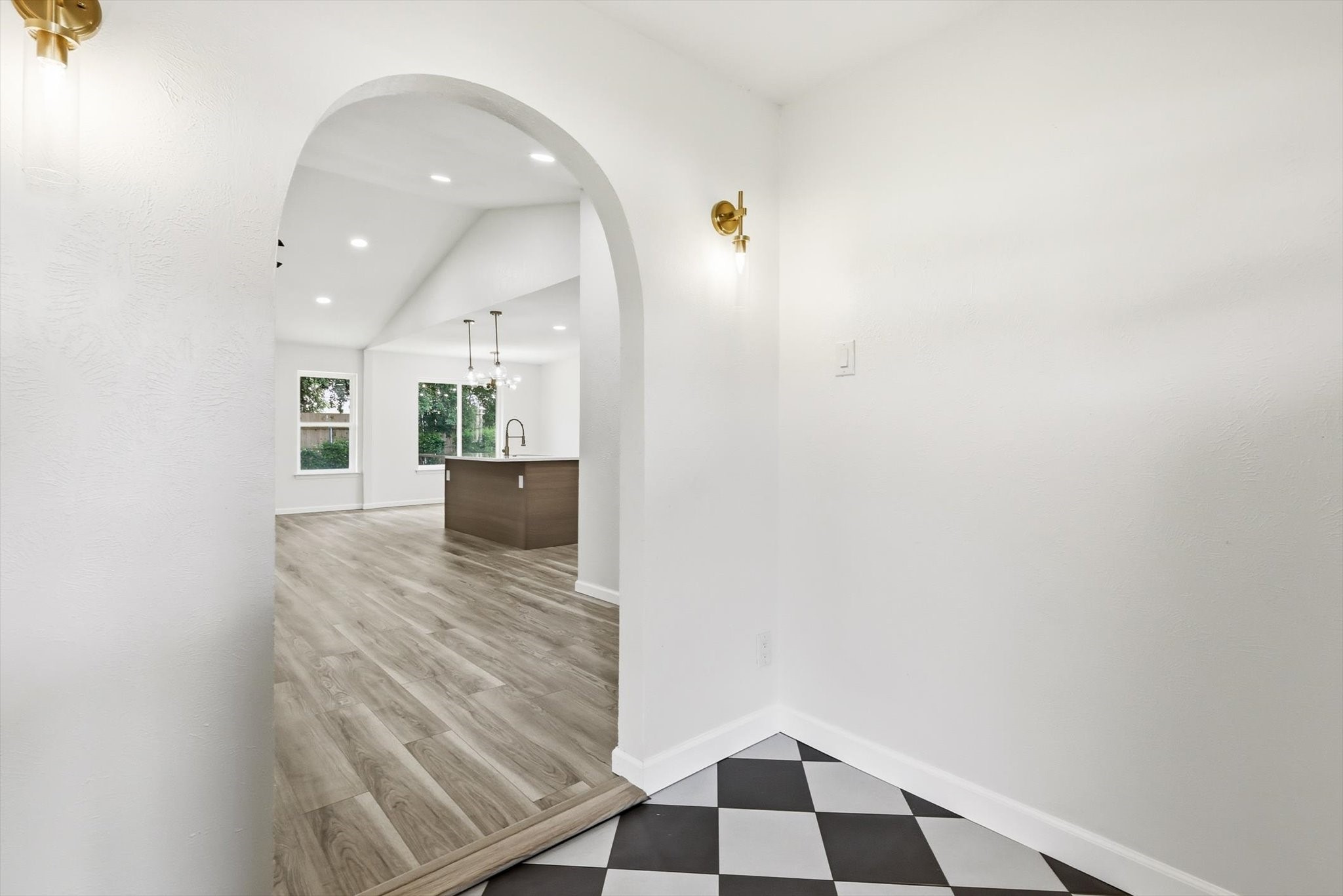 2804 Elk Grove Road