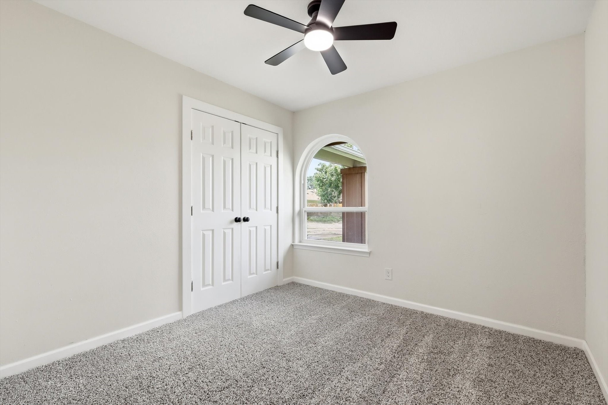 2804 Elk Grove Road