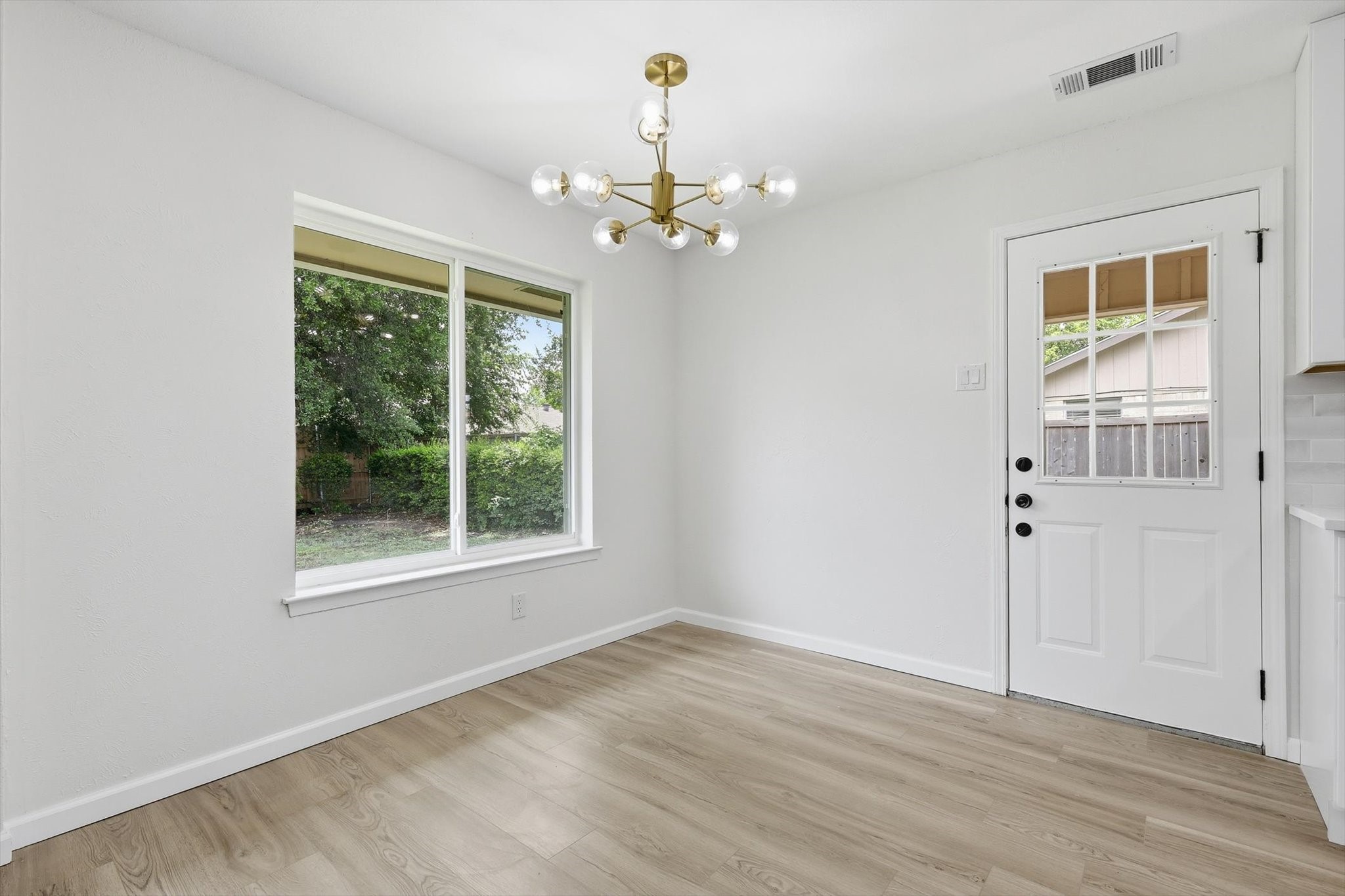 2804 Elk Grove Road