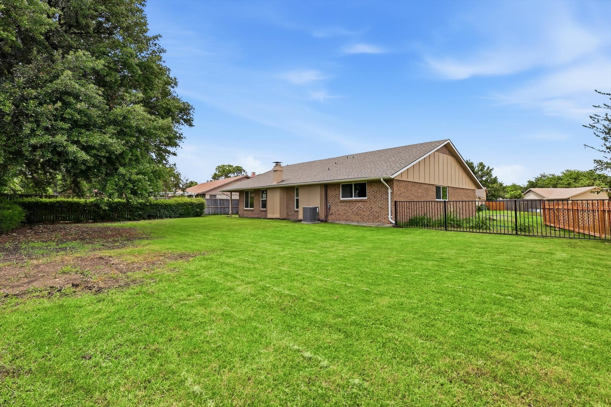 2804 Elk Grove Road