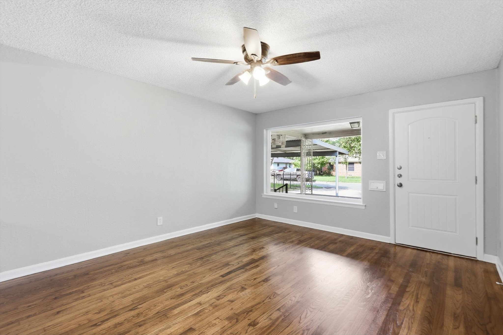 2129 Gaylord Drive