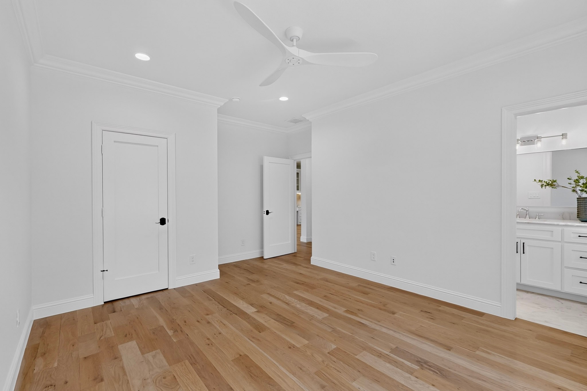 513 Lawnmeadow Drive