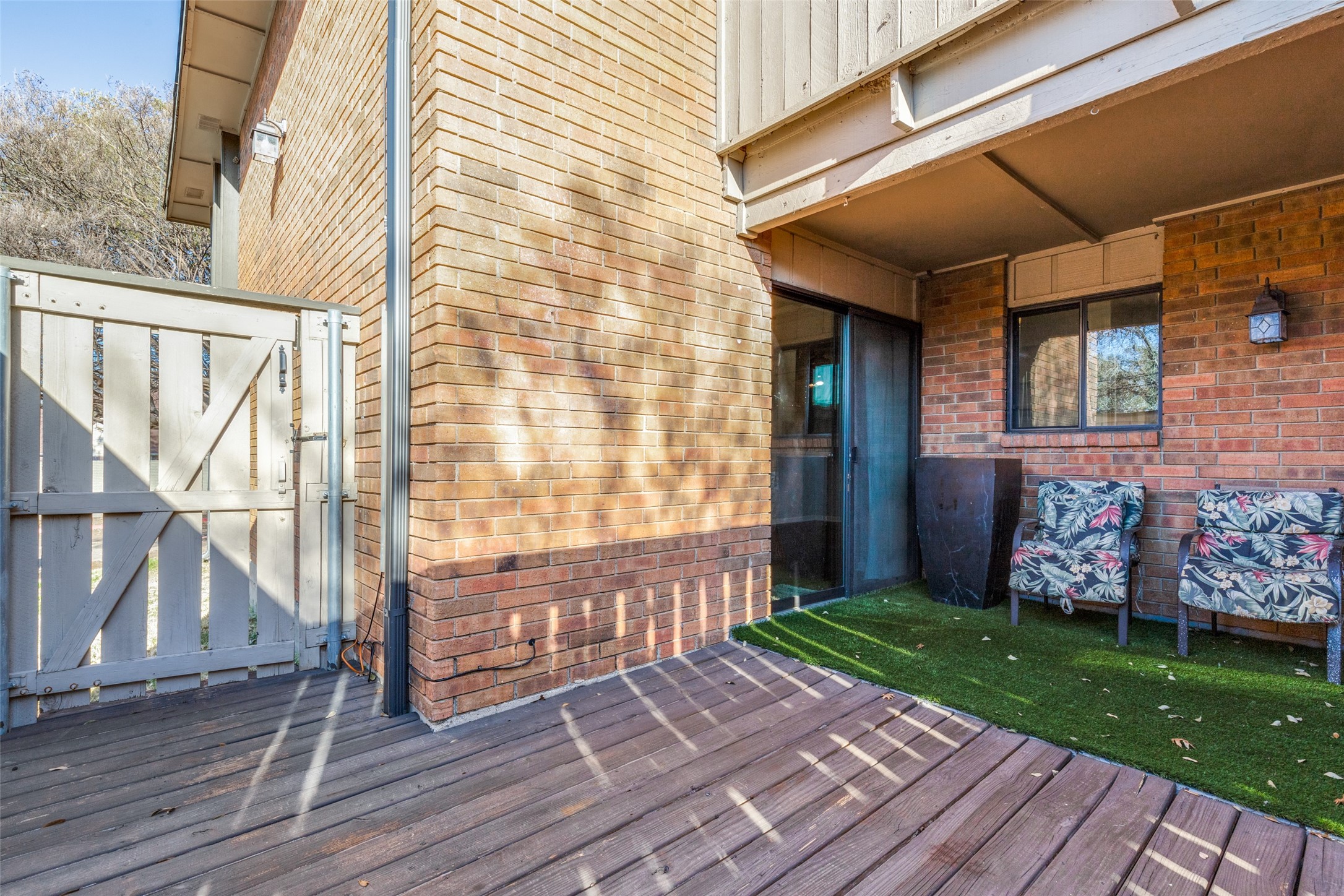 2803 Rio Branco Street 101J