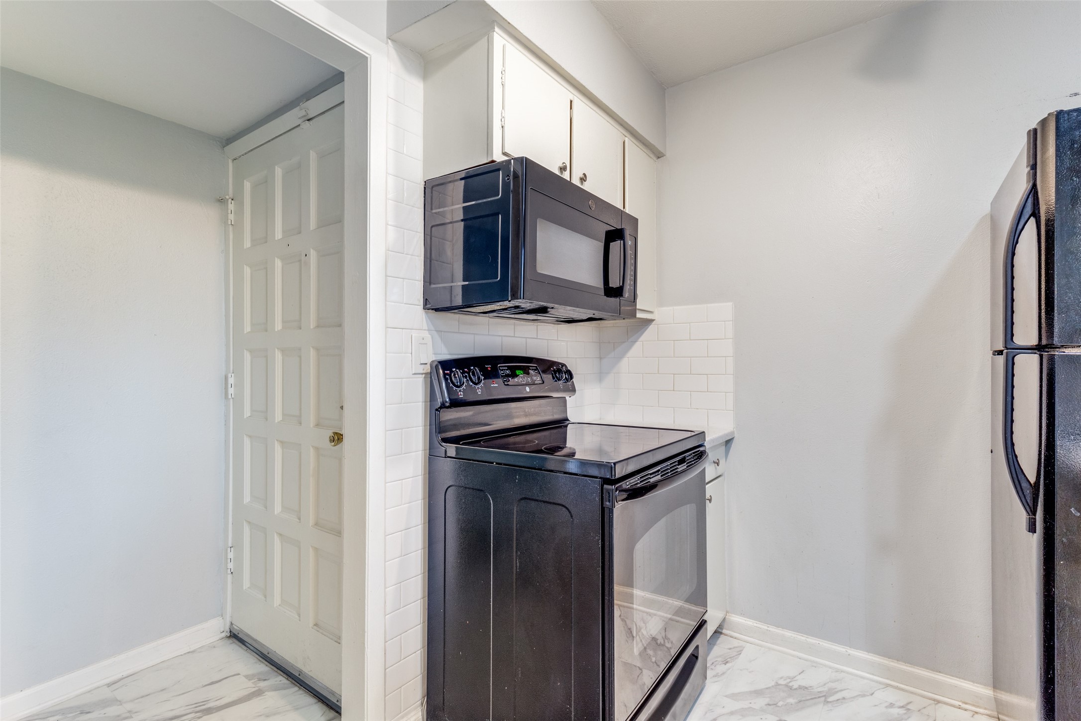2803 Rio Branco Street 101J