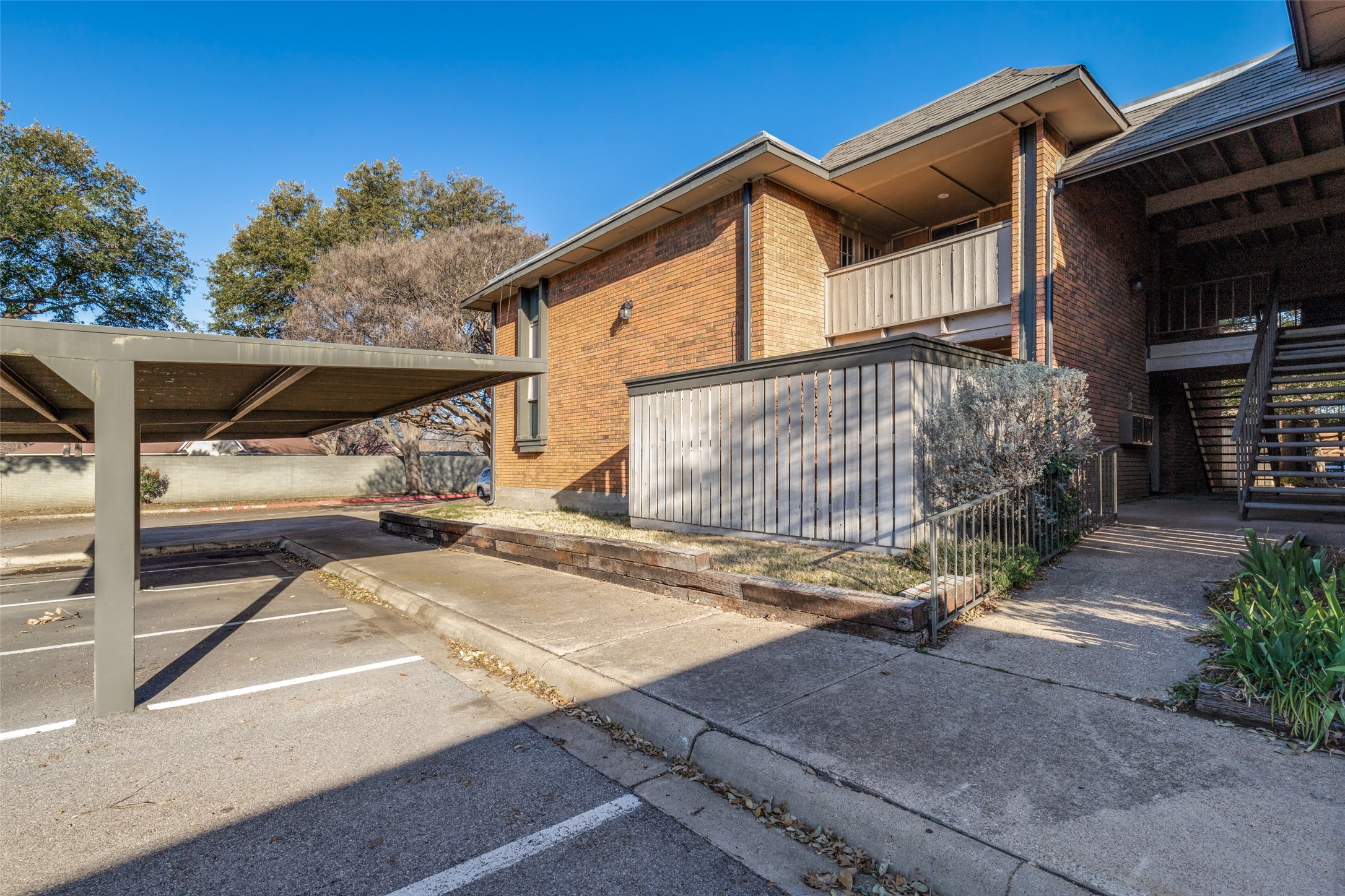2803 Rio Branco Street 101J