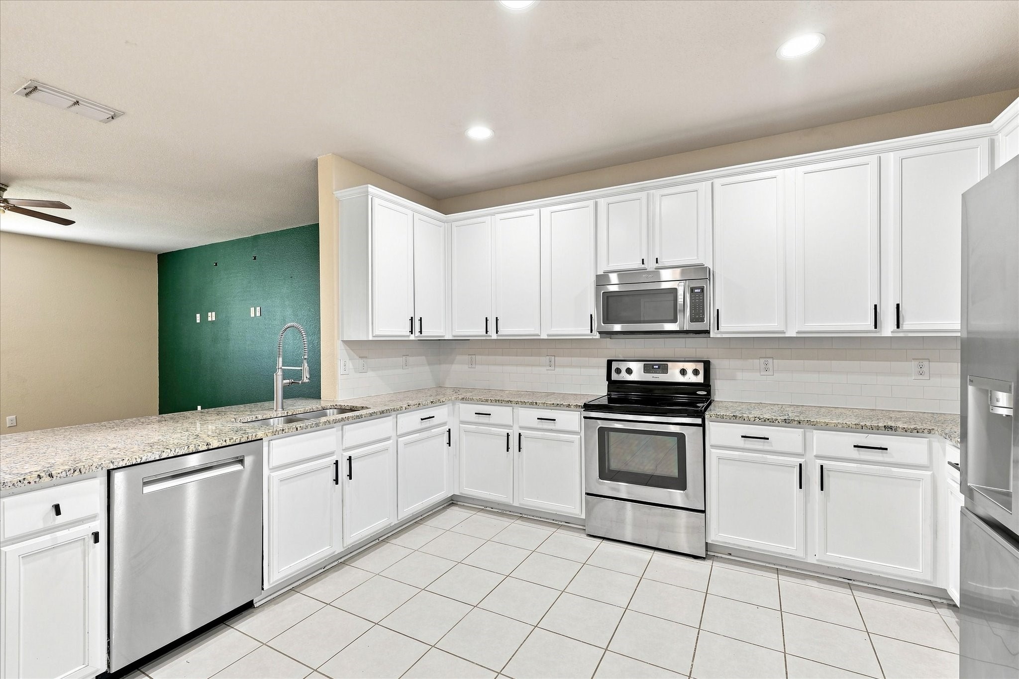2113 Danibelle Drive