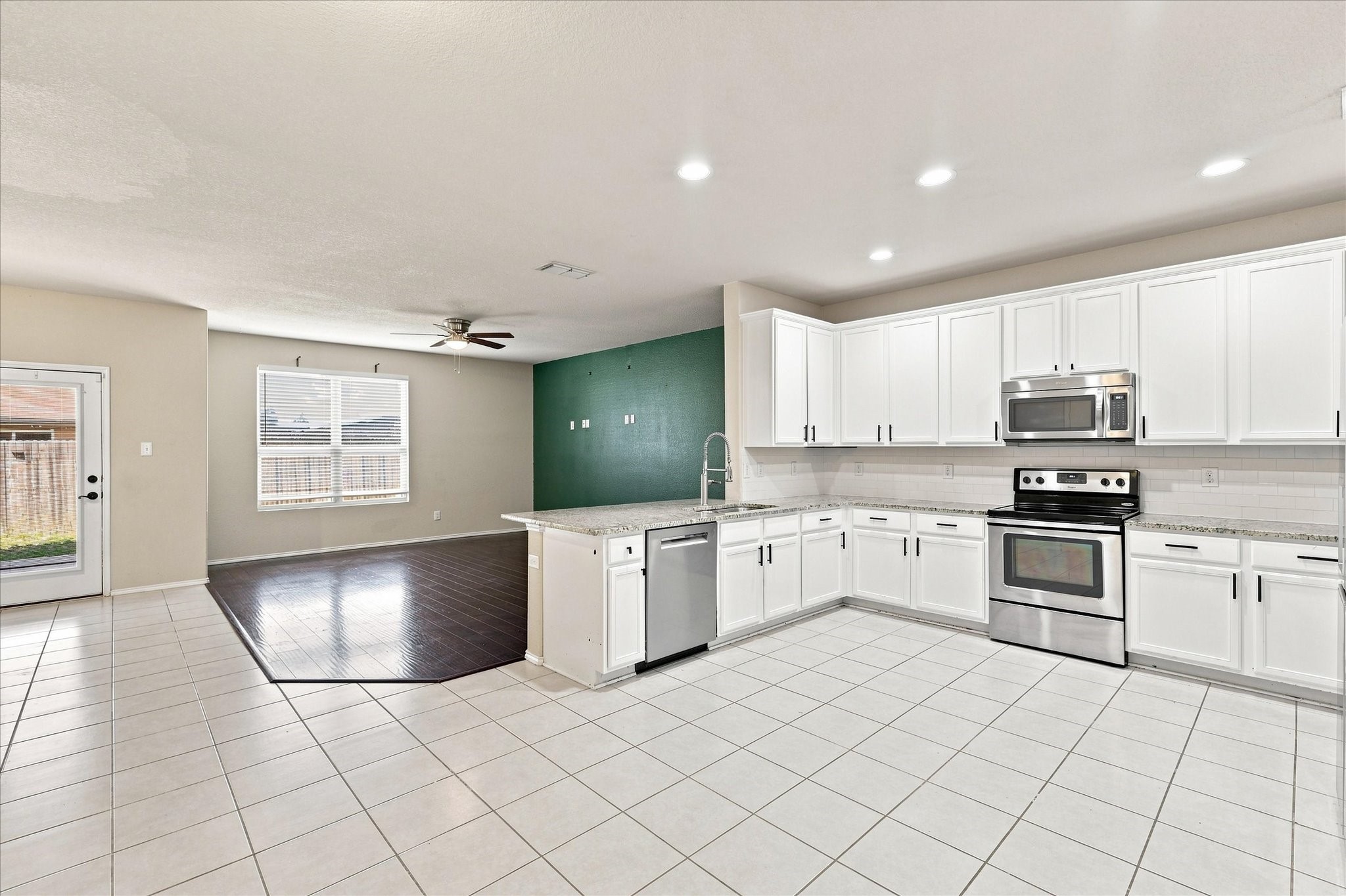 2113 Danibelle Drive